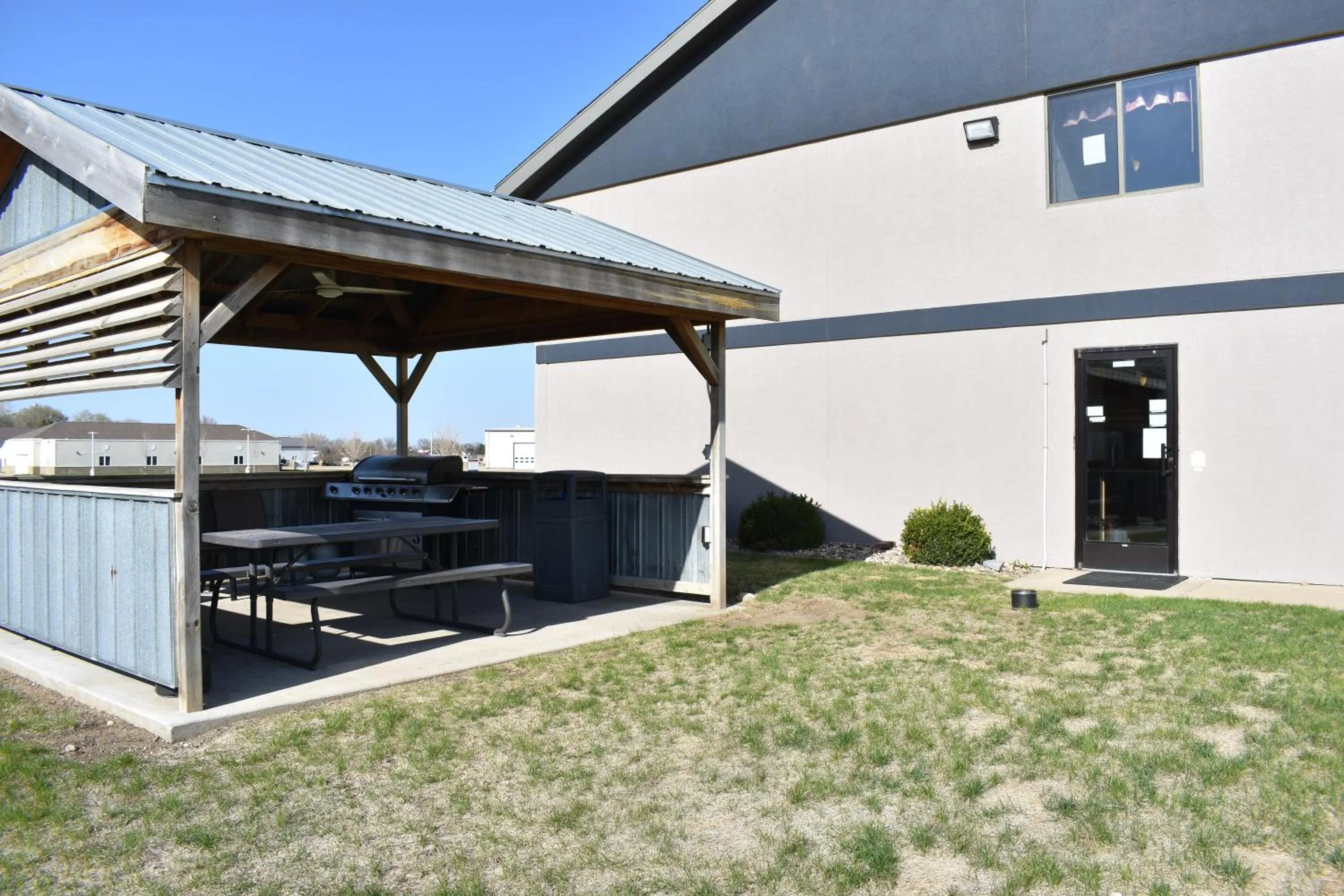 Patio in Heartland Hotel & Suites