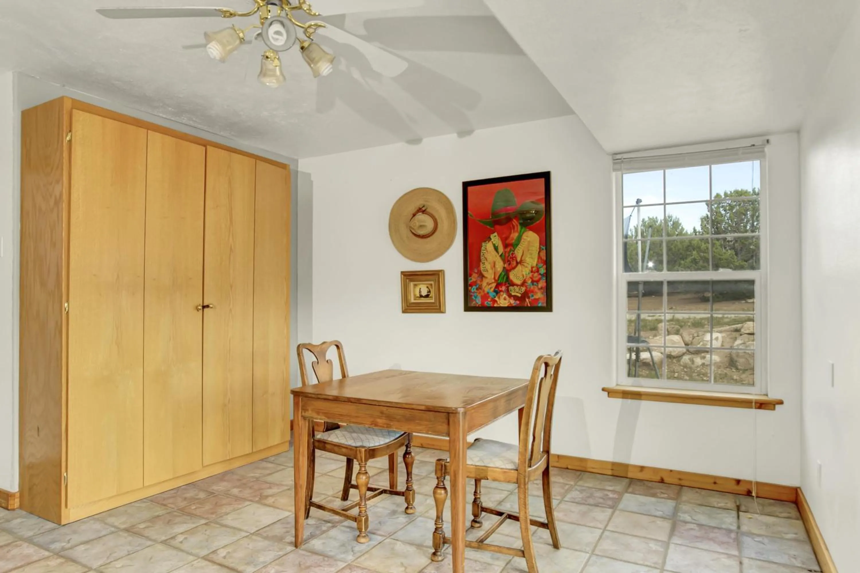 Dining area in Ranchette Ponderosa - The Freemont #2 at Wind Walker Homestead