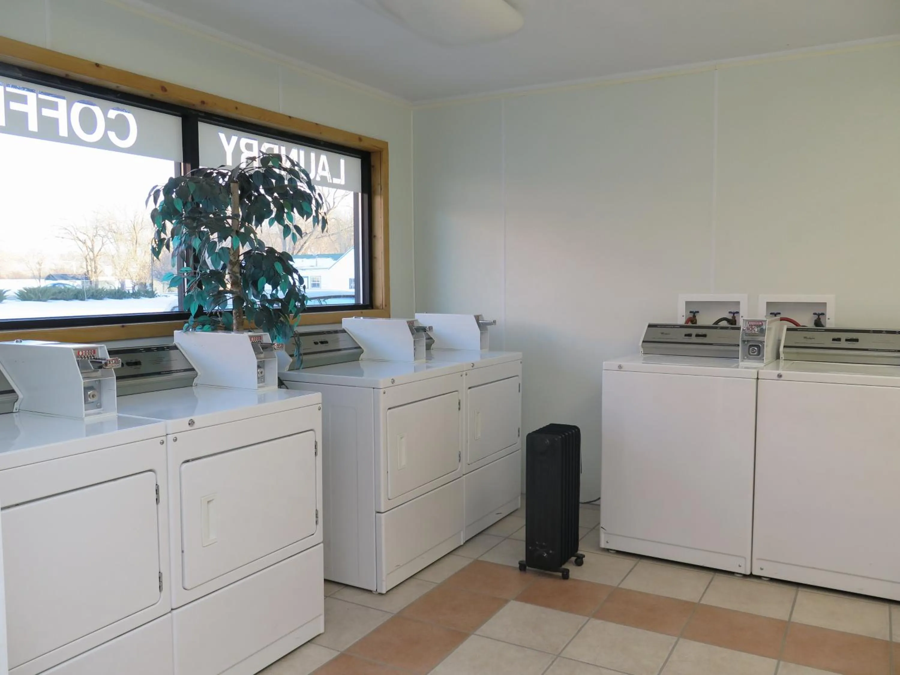 Area and facilities in Wheels Motel