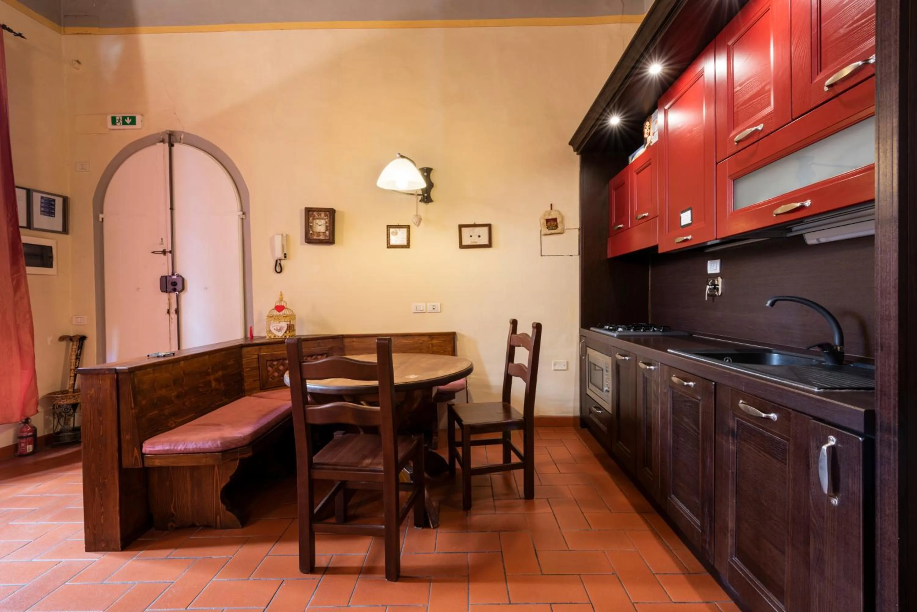 kitchen in Giglio Classic by Mmega