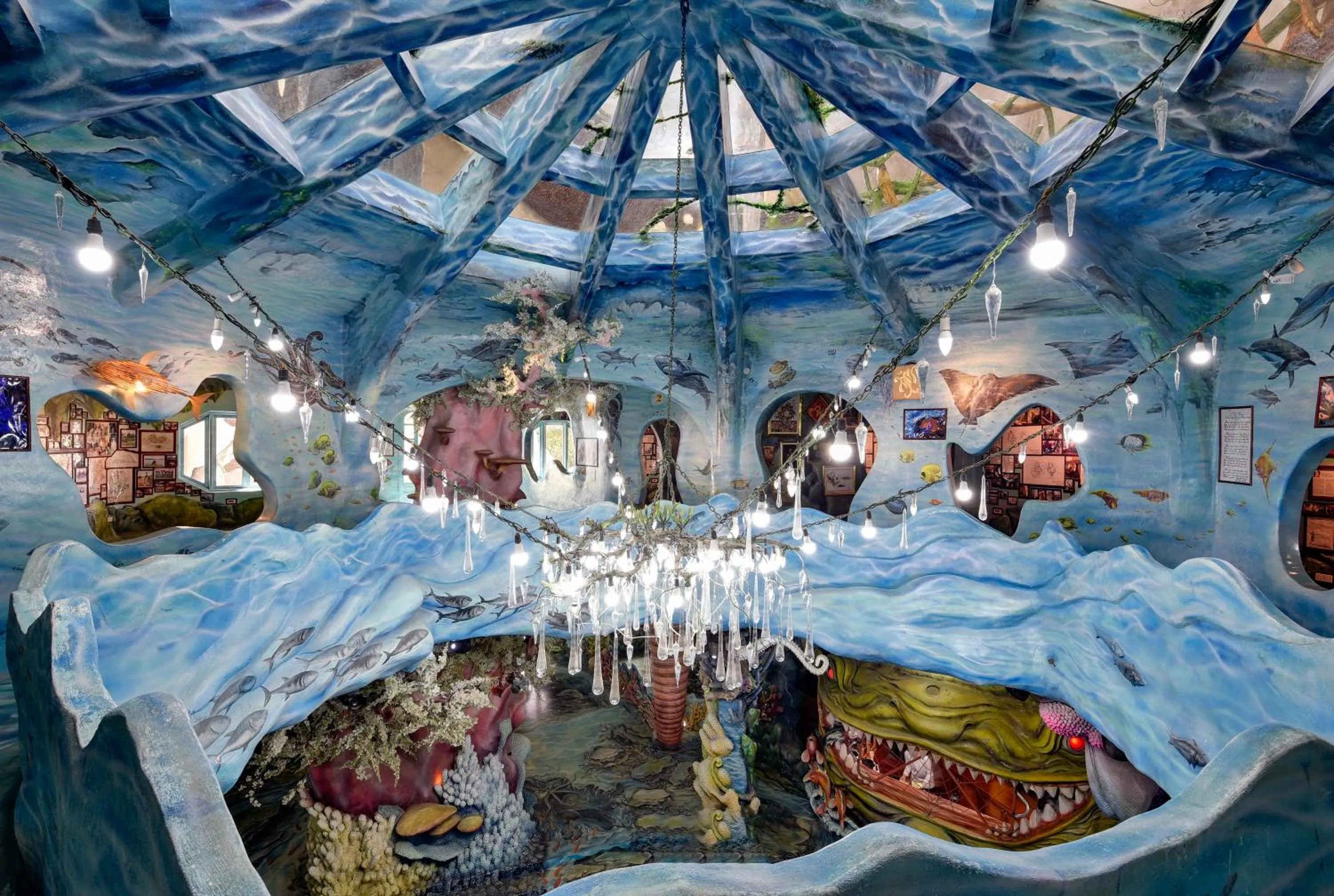 Breakfast in Crazy House