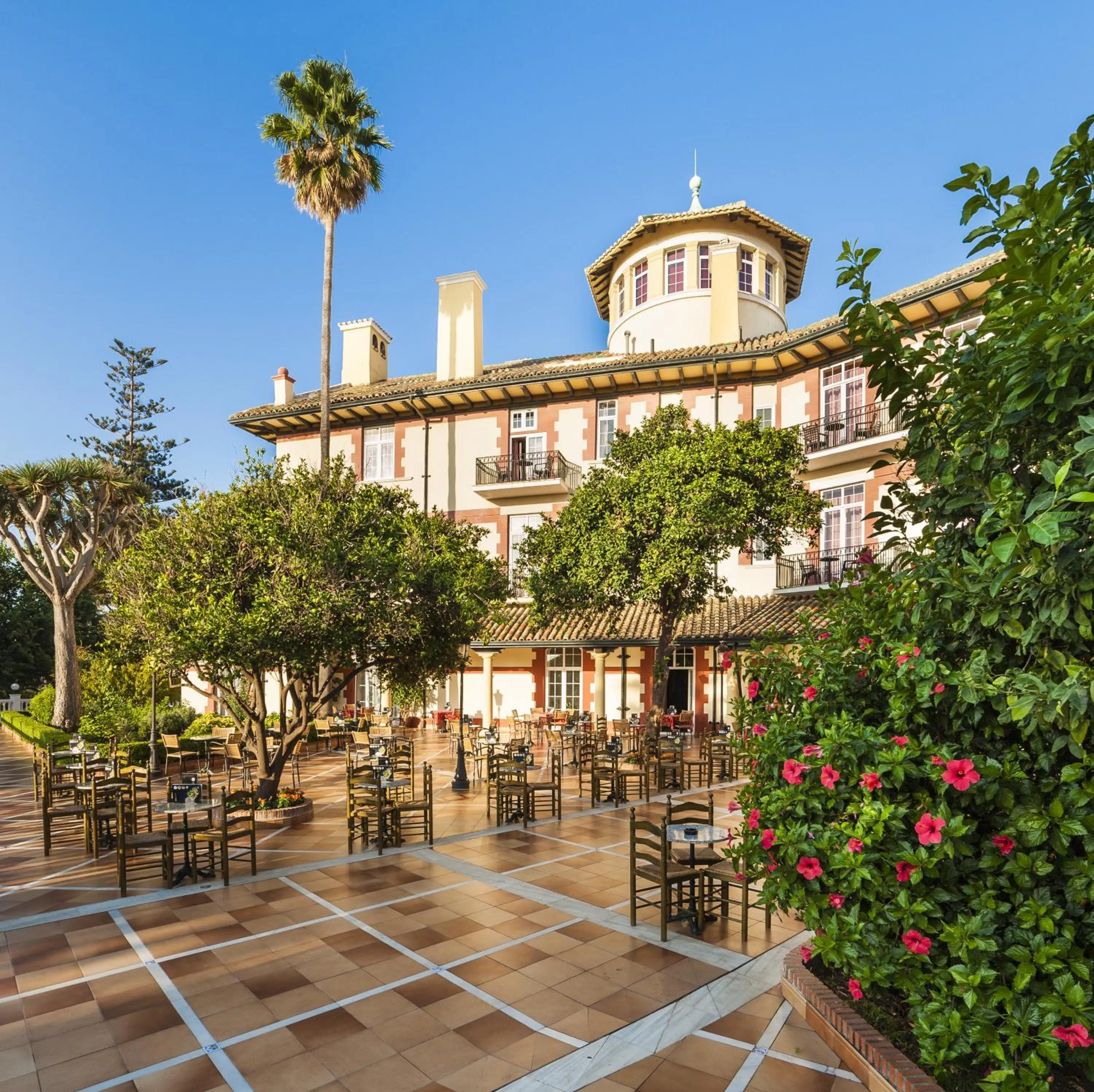 Area and facilities in Globales Reina Cristina