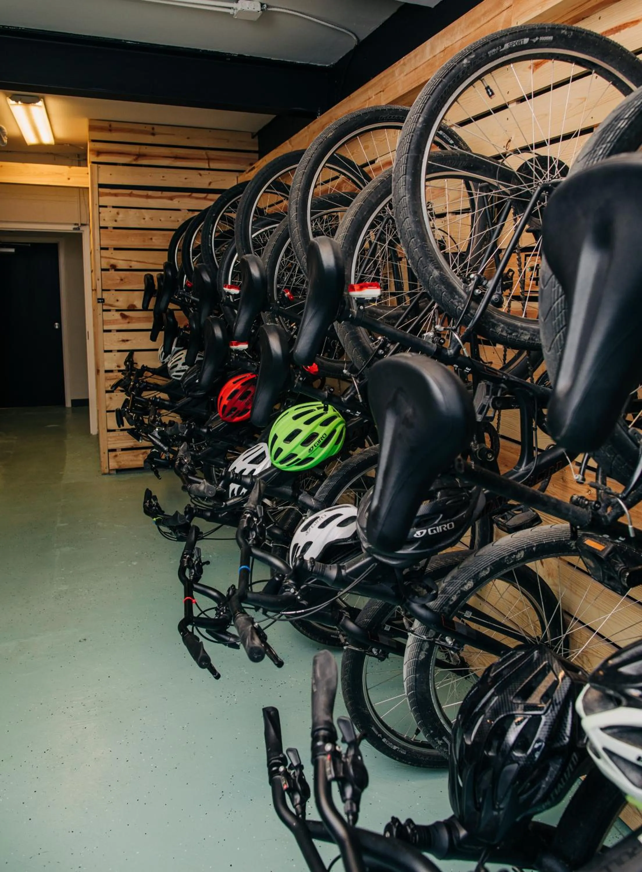 Cycling in Stellar Suites