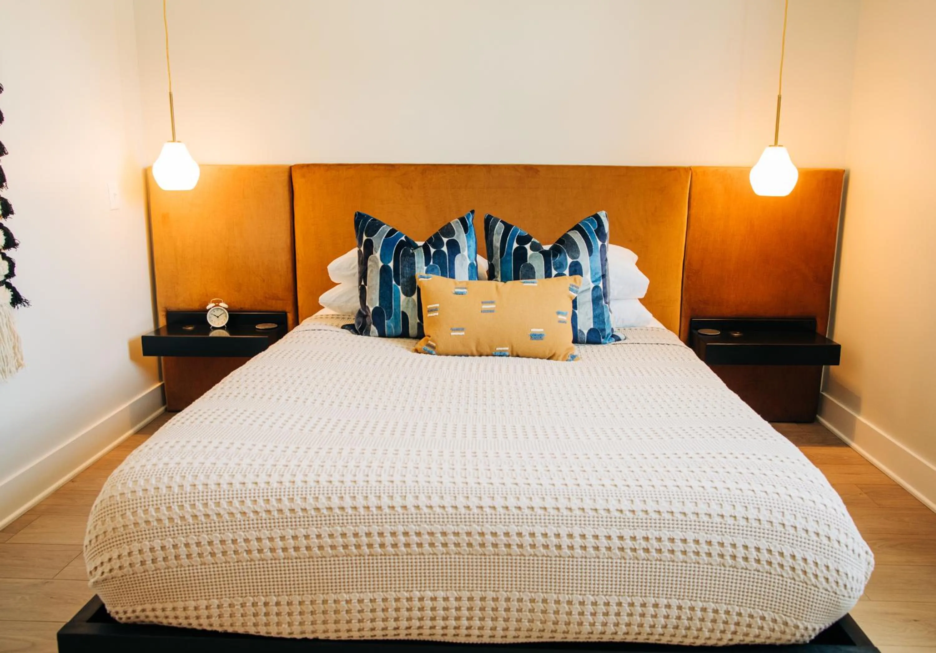 Bedroom, Bed in Stellar Suites