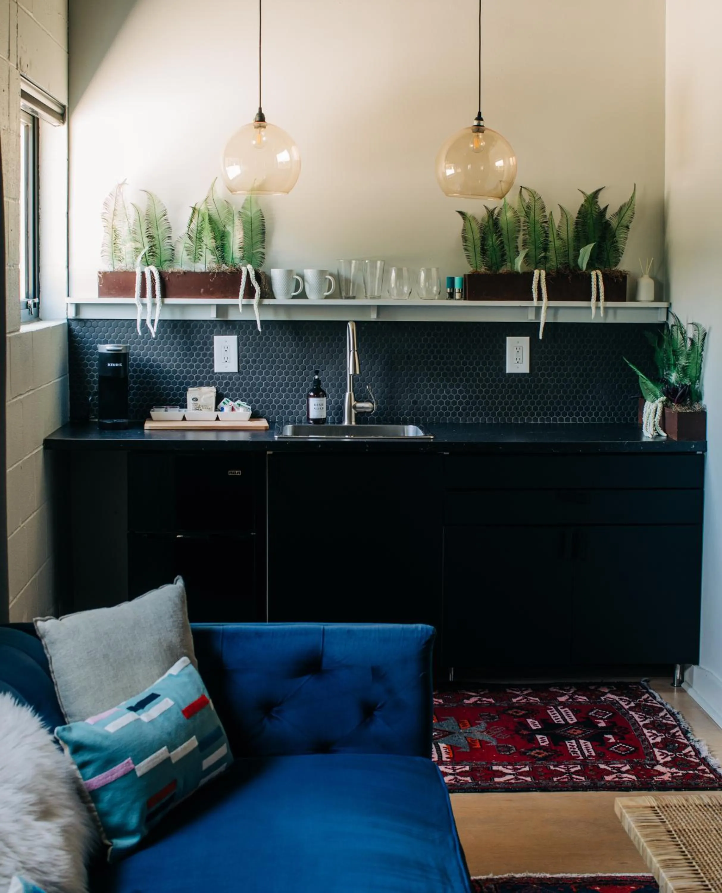 Kitchen or kitchenette in Stellar Suites