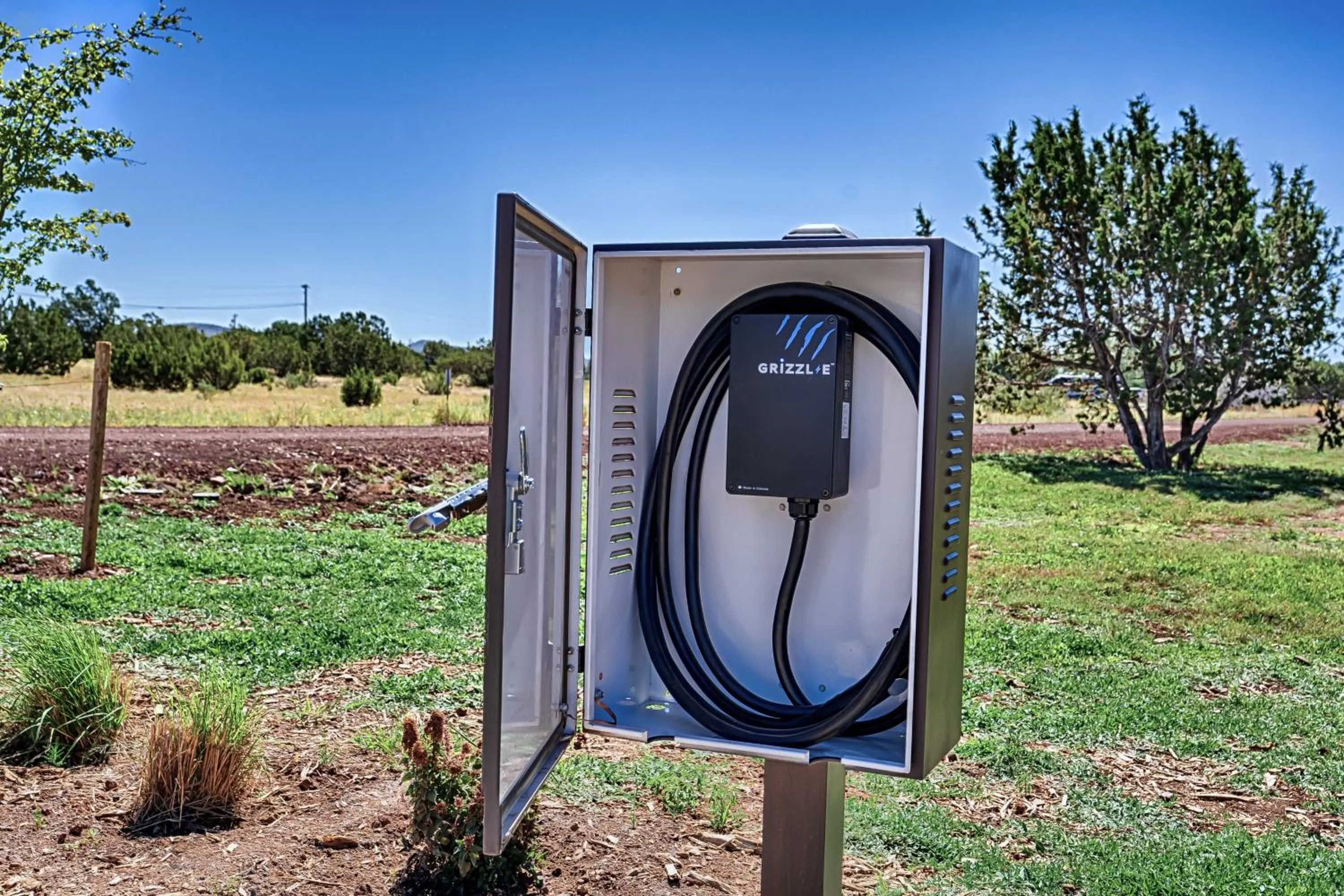 Parking in Inn History Grand Canyon Cabin