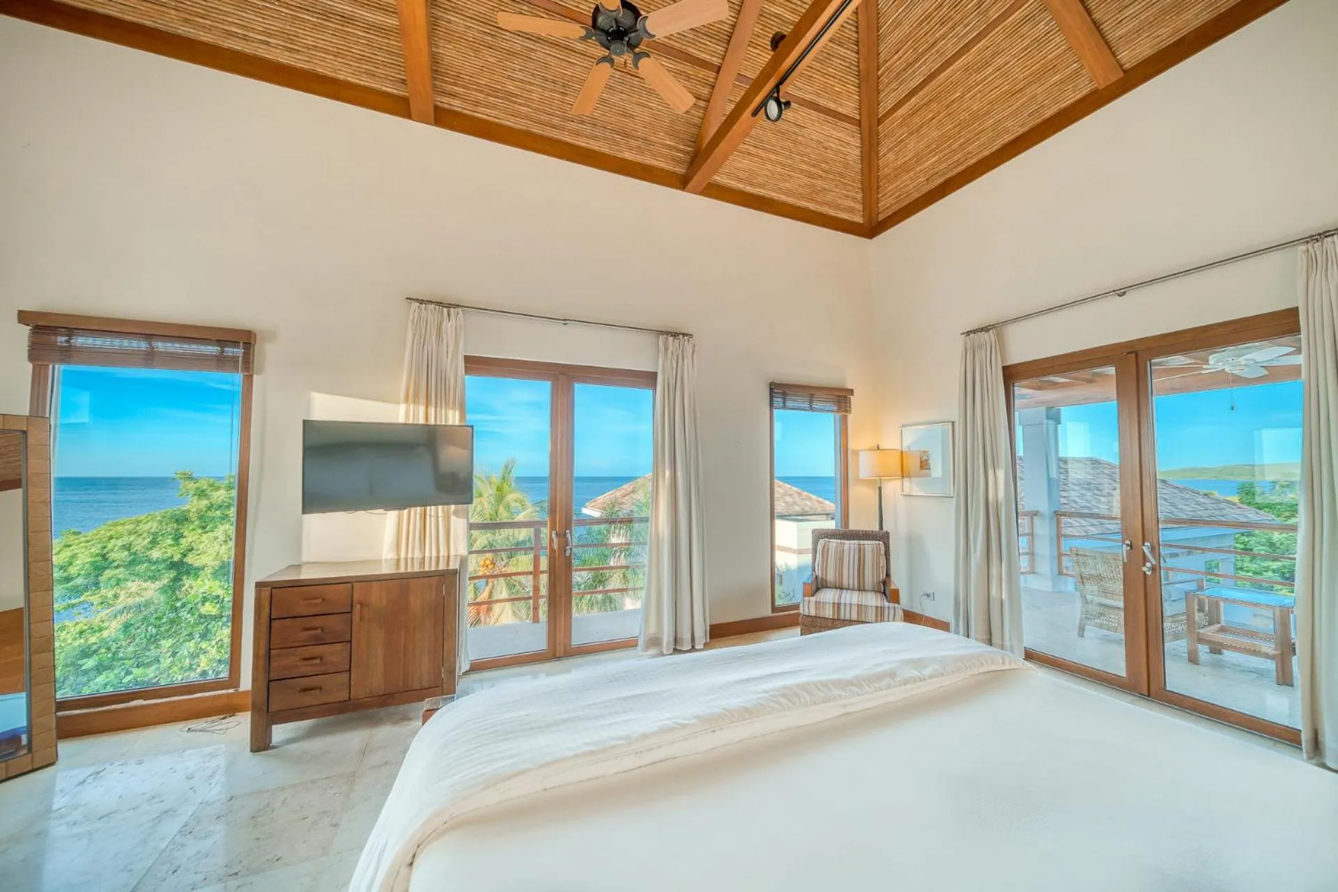 Bedroom, Bed in Las Verandas Hotel & Villas