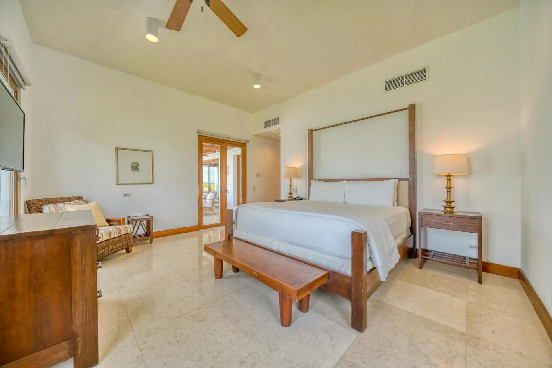 Photo of the whole room, Bed in Las Verandas Hotel & Villas