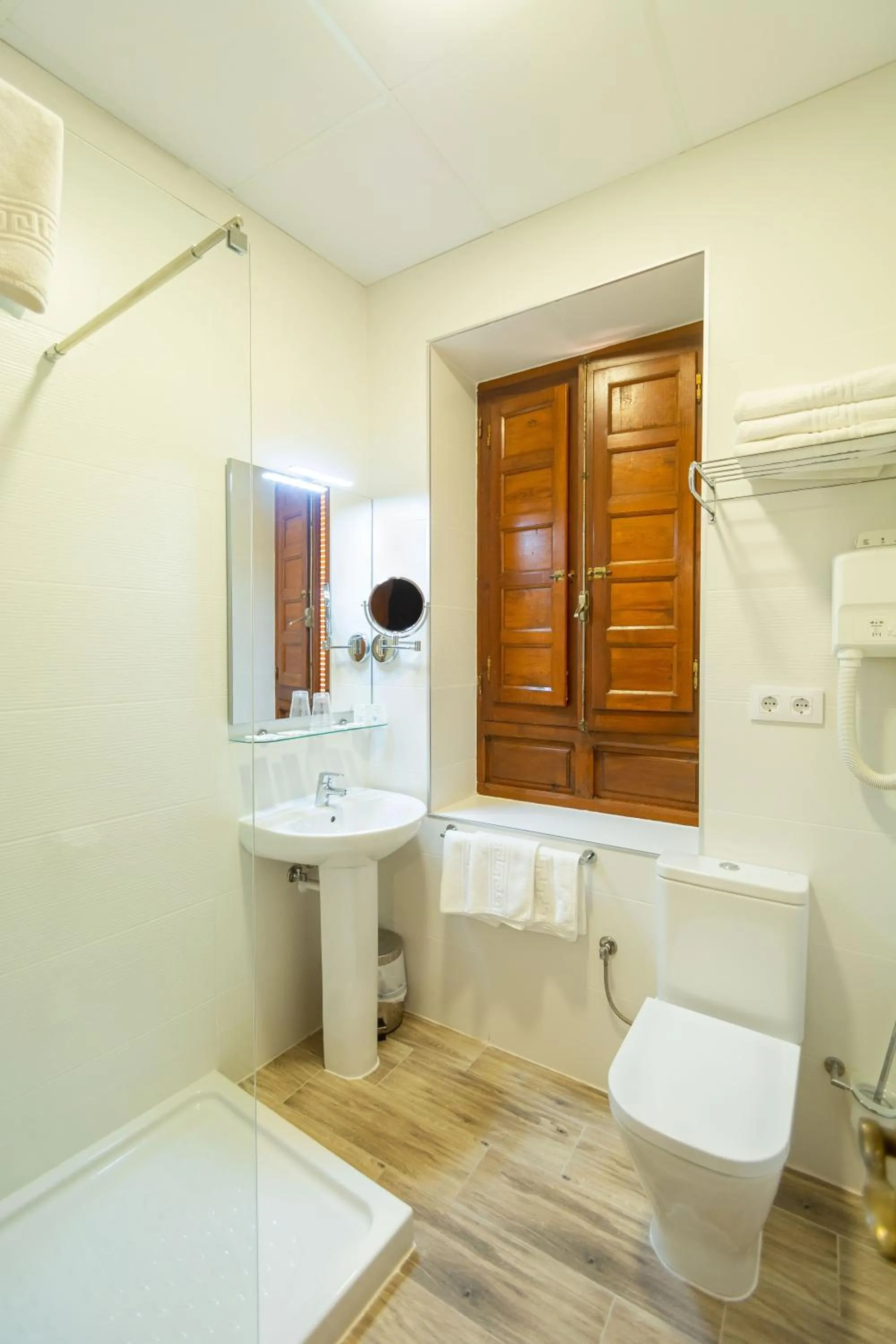 Bathroom in Hostal Loreto