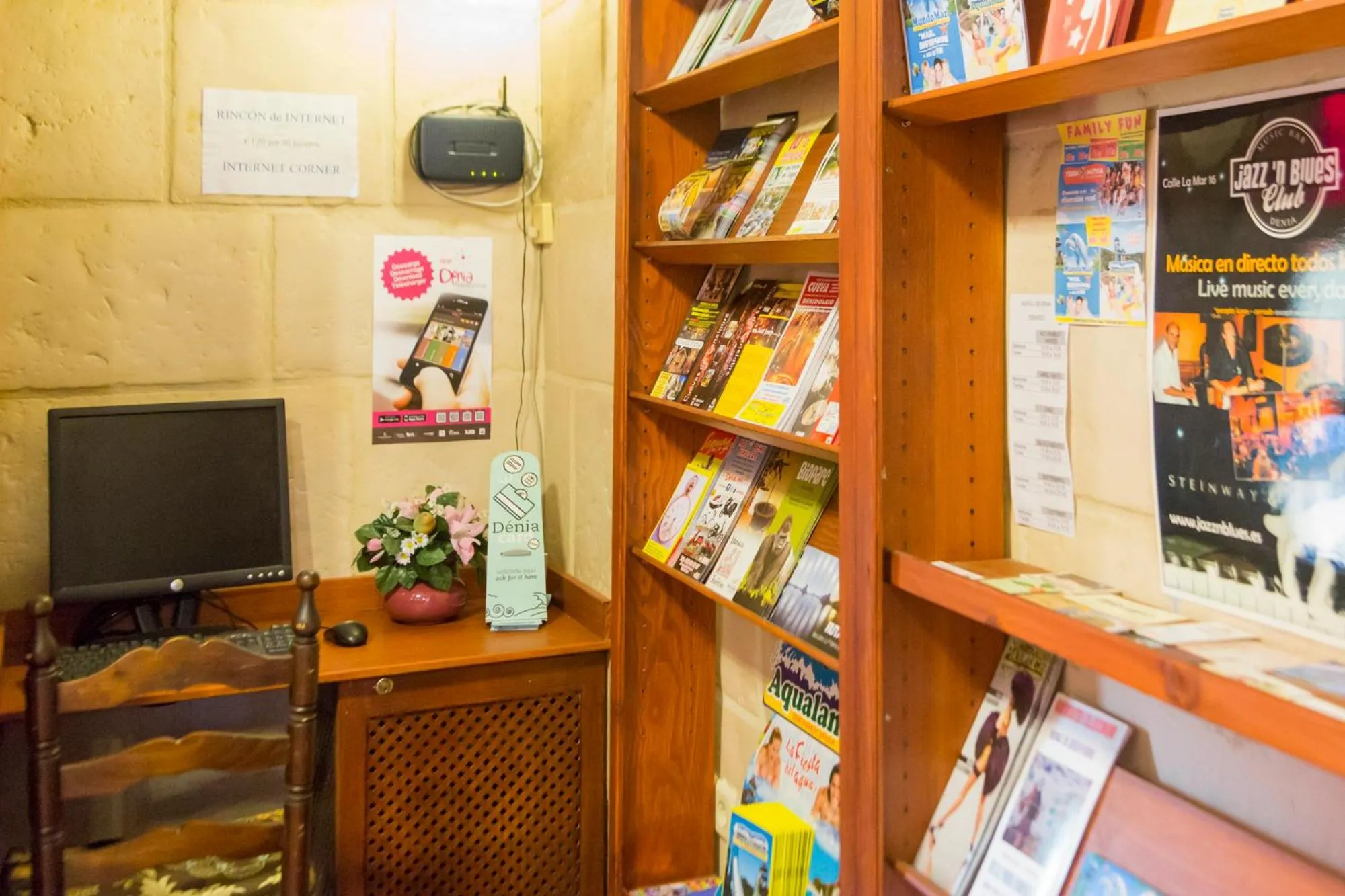 Lobby or reception in Hostal Loreto