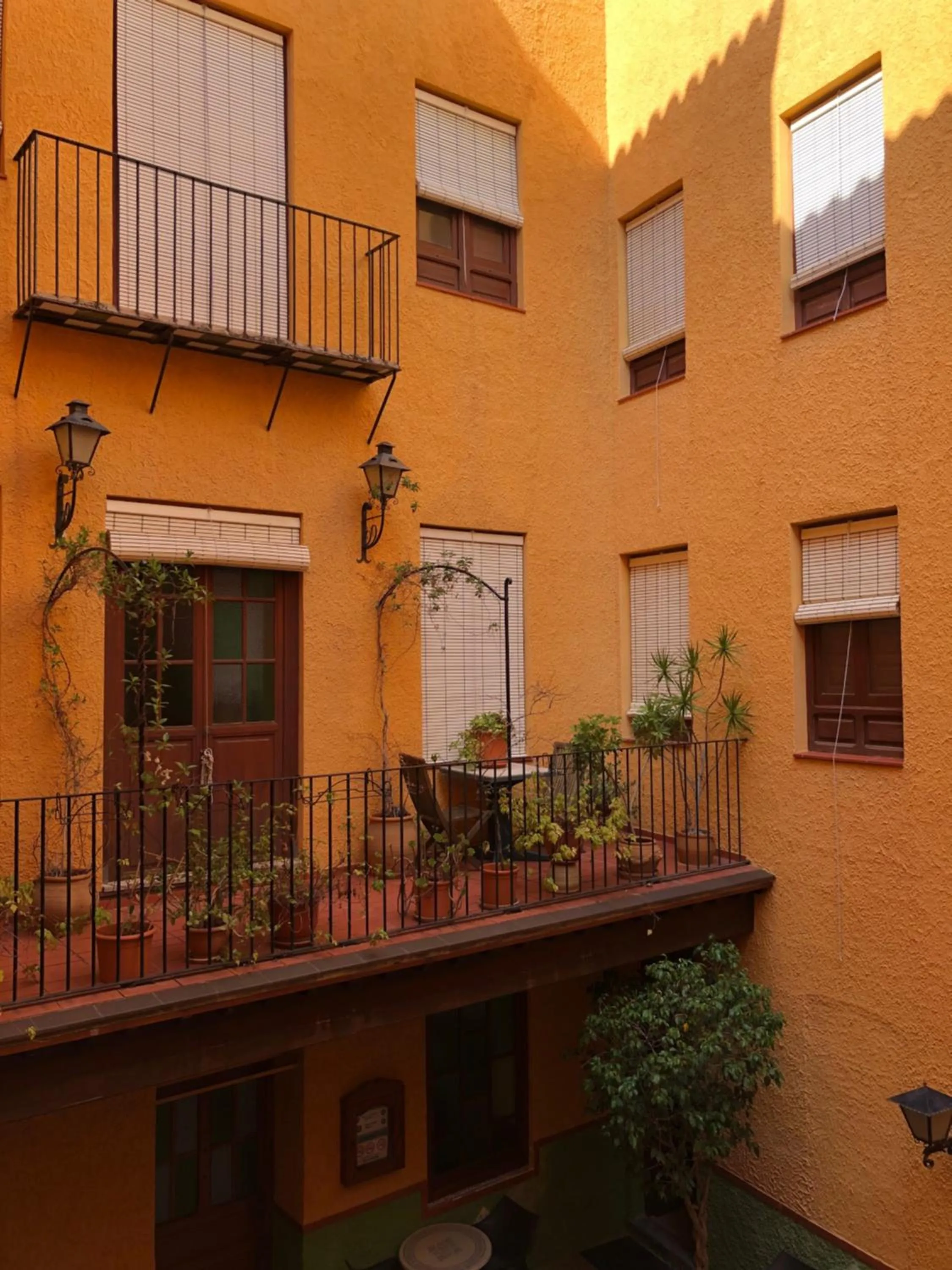 Inner courtyard view in Hostal Loreto