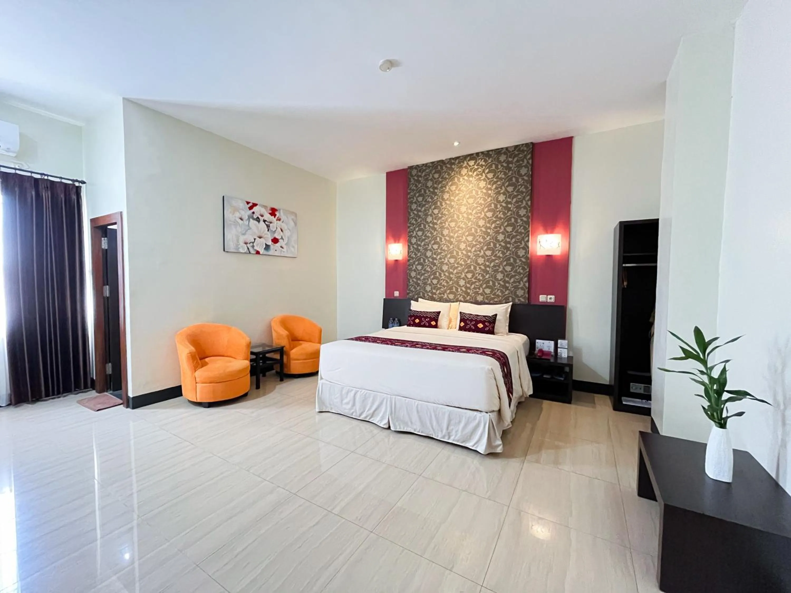 Bedroom, Bed in Hotel Roditha Banjarbaru