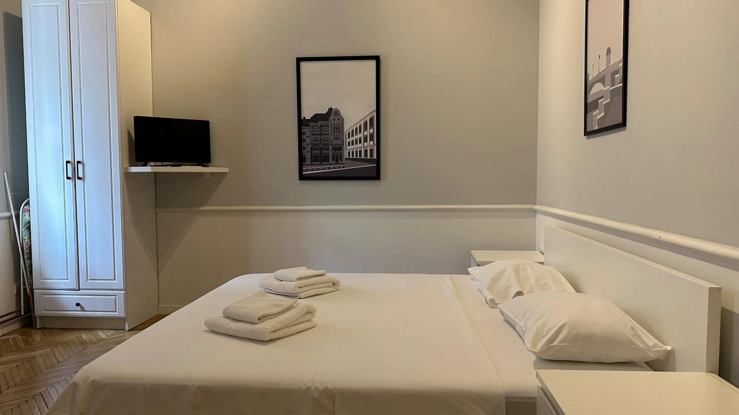 Bed in Carol Residence - ultra central - powered by NEO