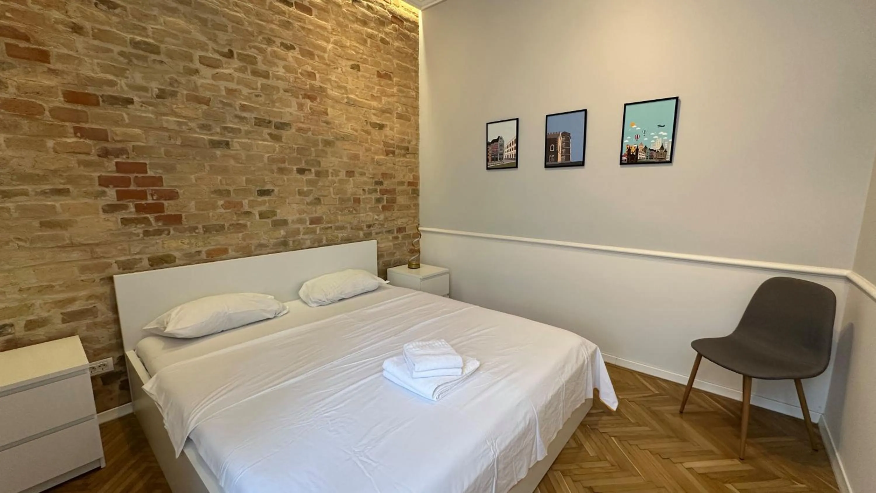 Bed in Carol Residence - ultra central - powered by NEO