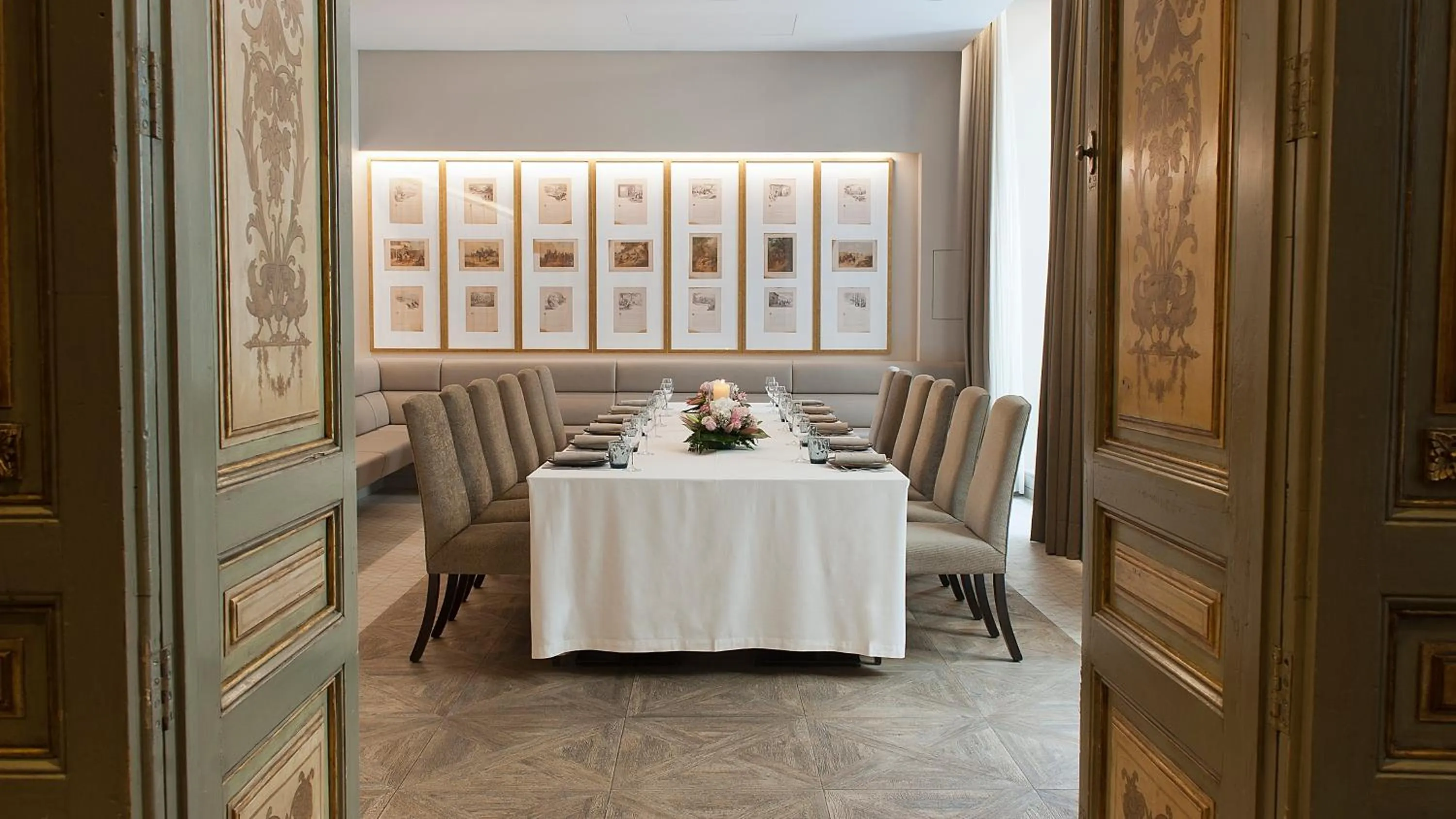 Meeting/conference room in Duquesa de Cardona Hotel 4 Sup by Grup Duquessa