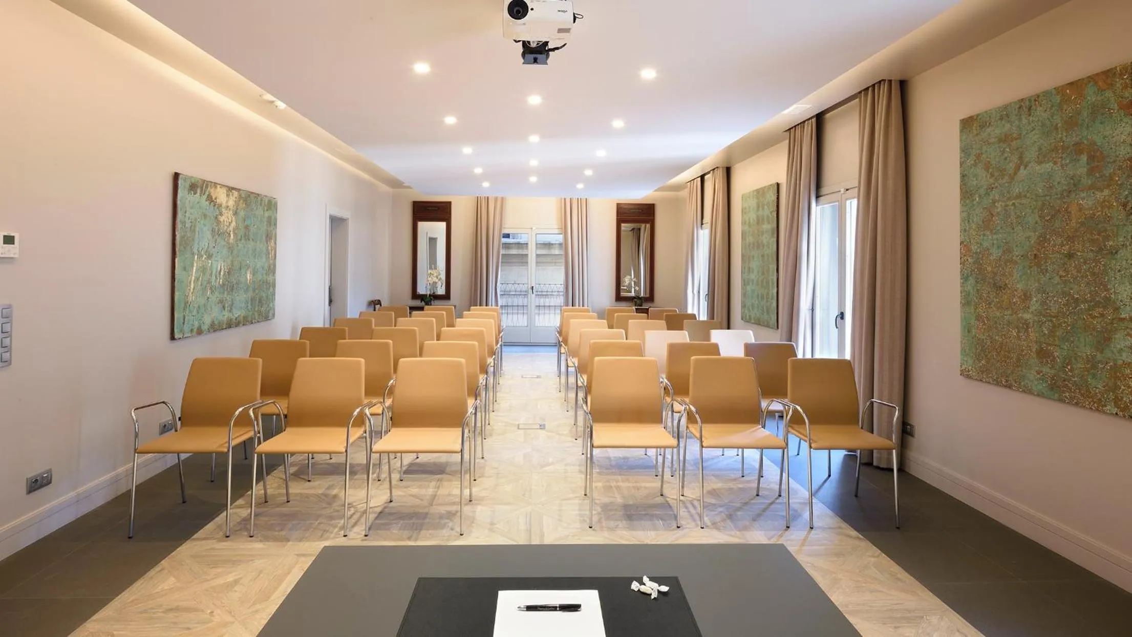Meeting/conference room in Duquesa de Cardona Hotel 4 Sup by Grup Duquessa