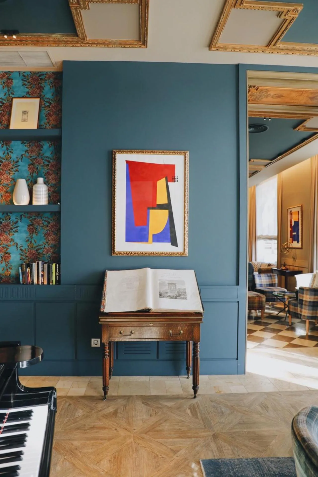 Living room in Duquesa de Cardona Hotel 4 Sup by Grup Duquessa