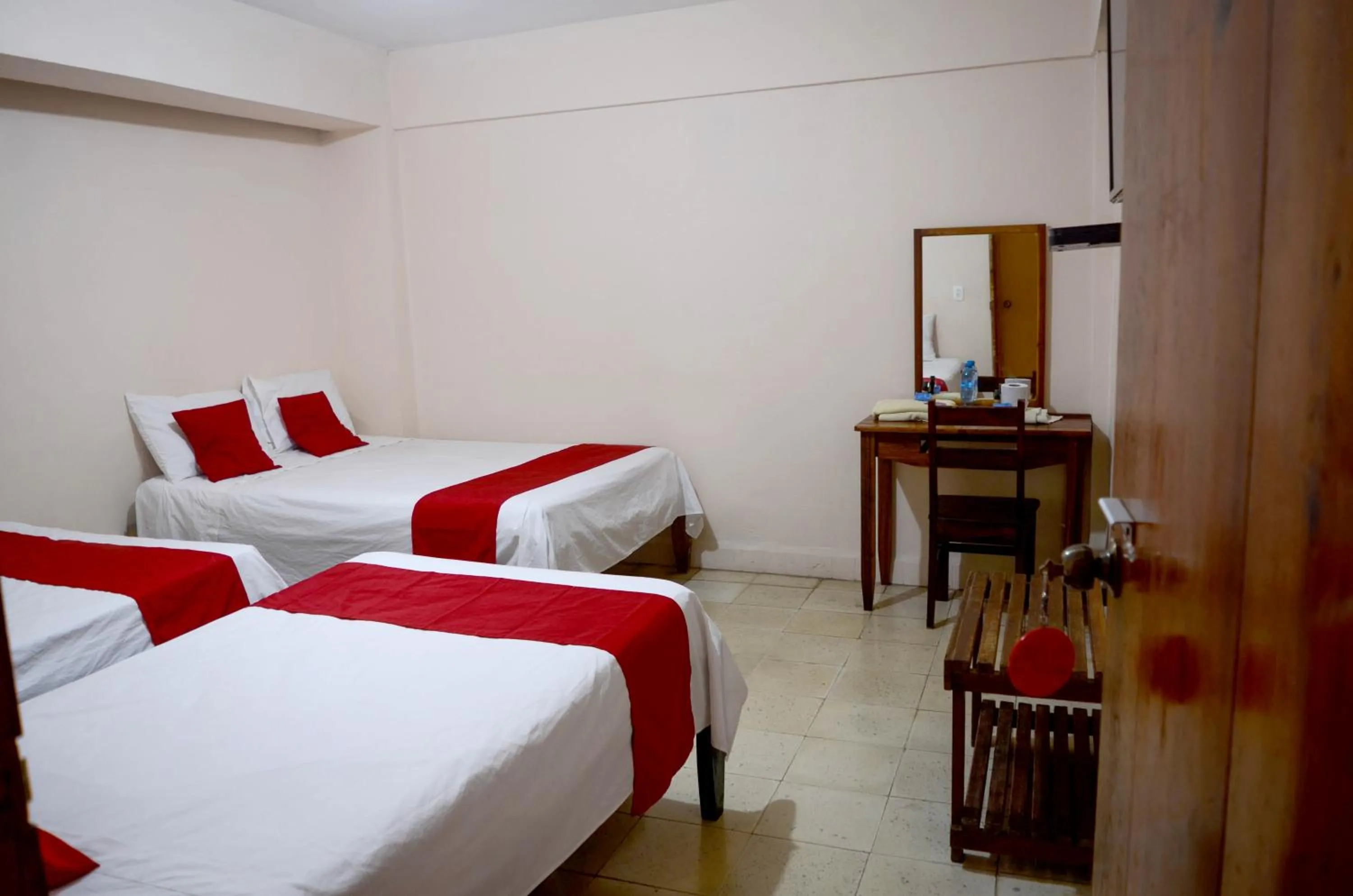 Photo of the whole room, Bed in Hotel Rosa del Alba, Barrio Mágico Centro Histórico de Chetumal