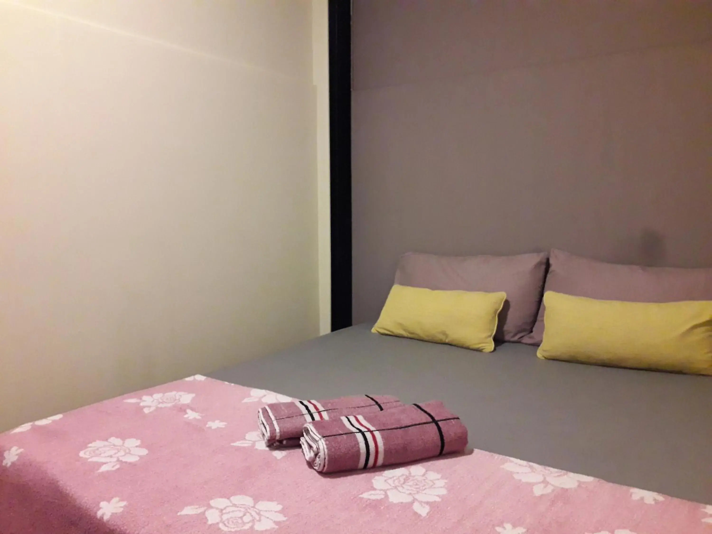 Budget Double Room in QuiikCat Budget Double Room in QuiikCat