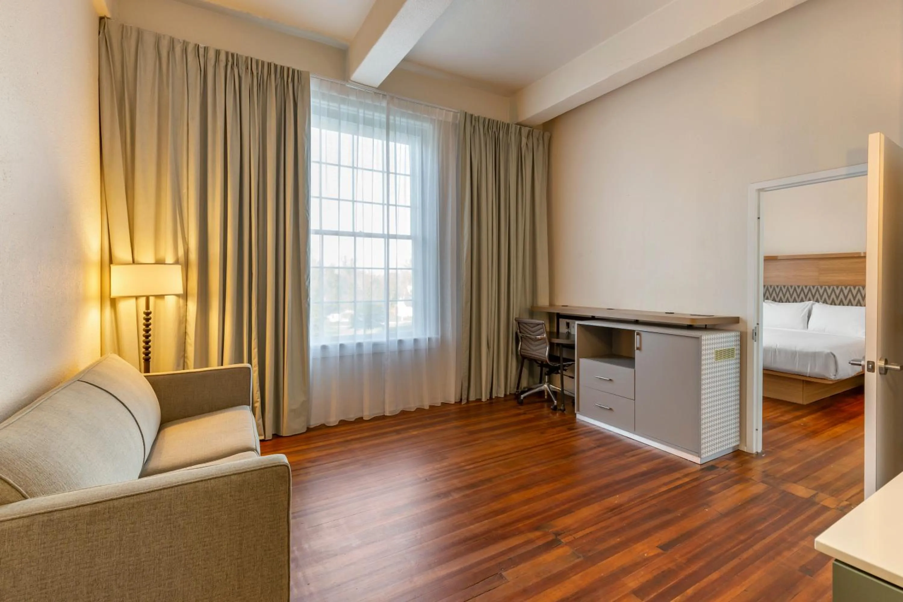 Living room, Bed in Inn at Blackstone