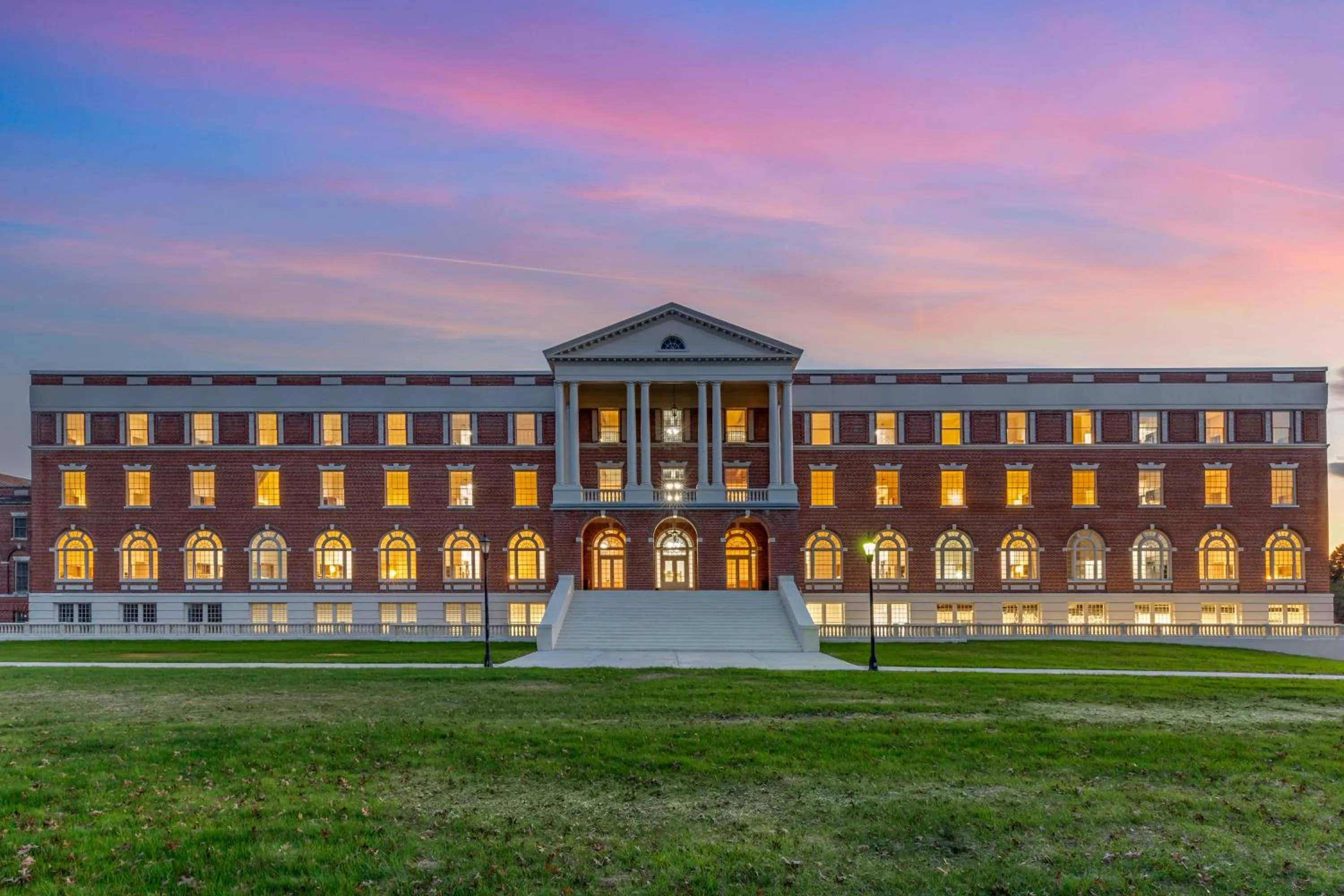 Property building in Inn at Blackstone