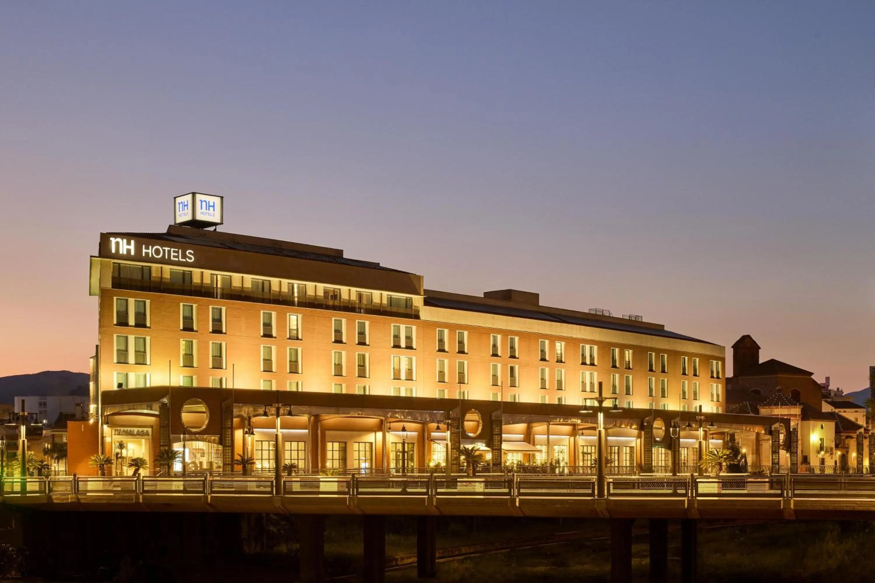 Property building in NH Málaga