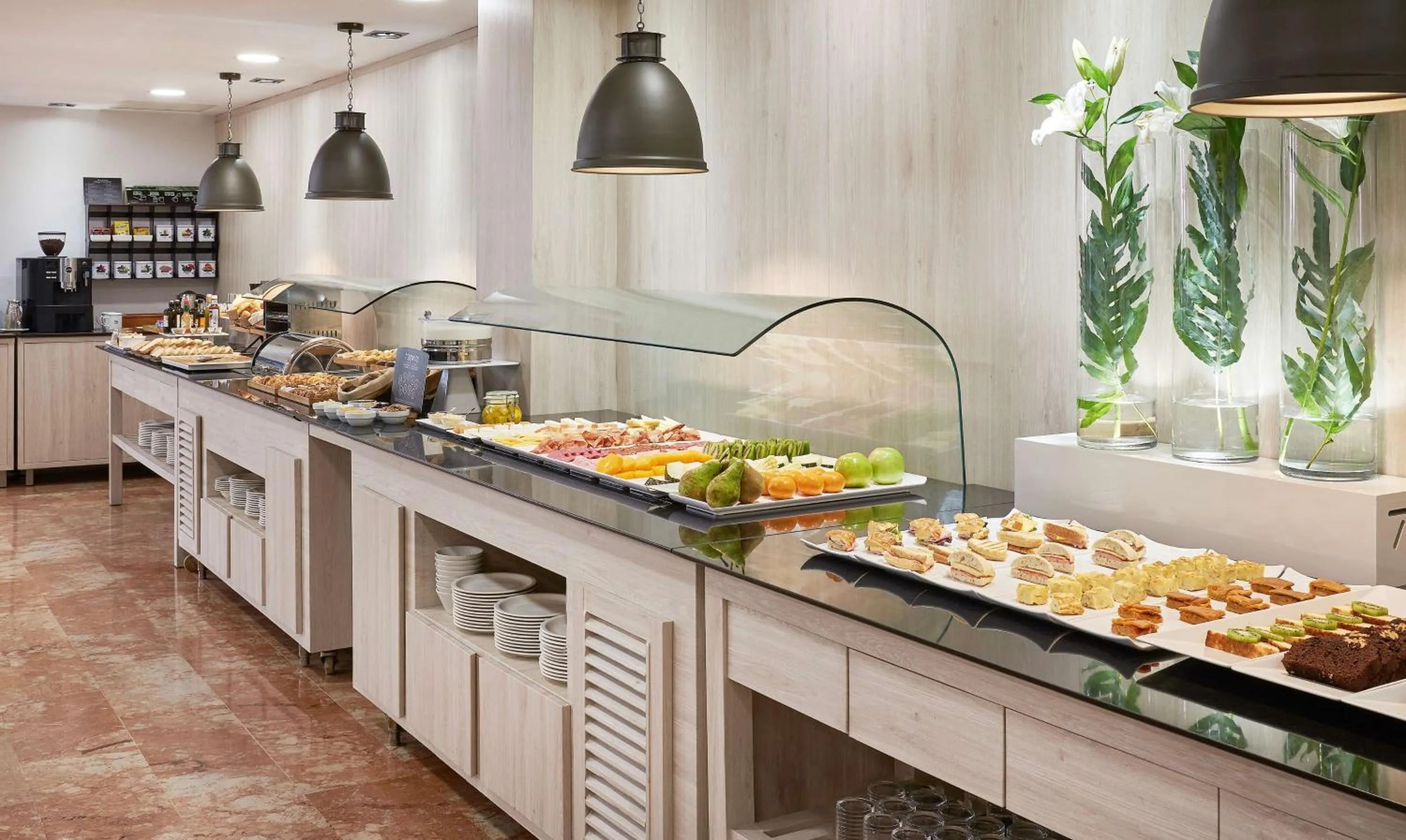 Breakfast in NH Córdoba Califa