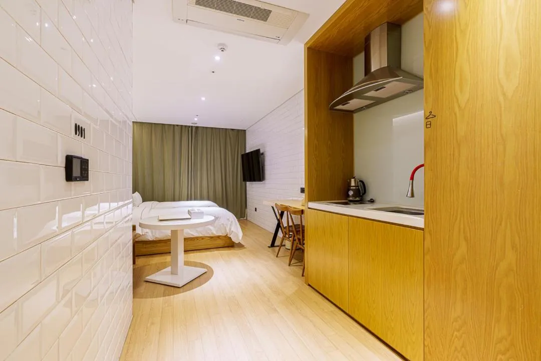 Photo of the whole room, Bed in Hotel The Designers Incheon