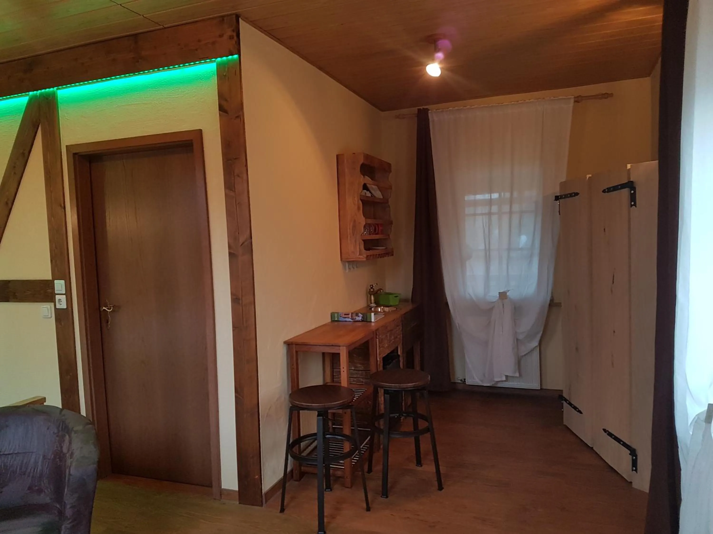 Dining area in Pension zum Holzpantoffelmacher
