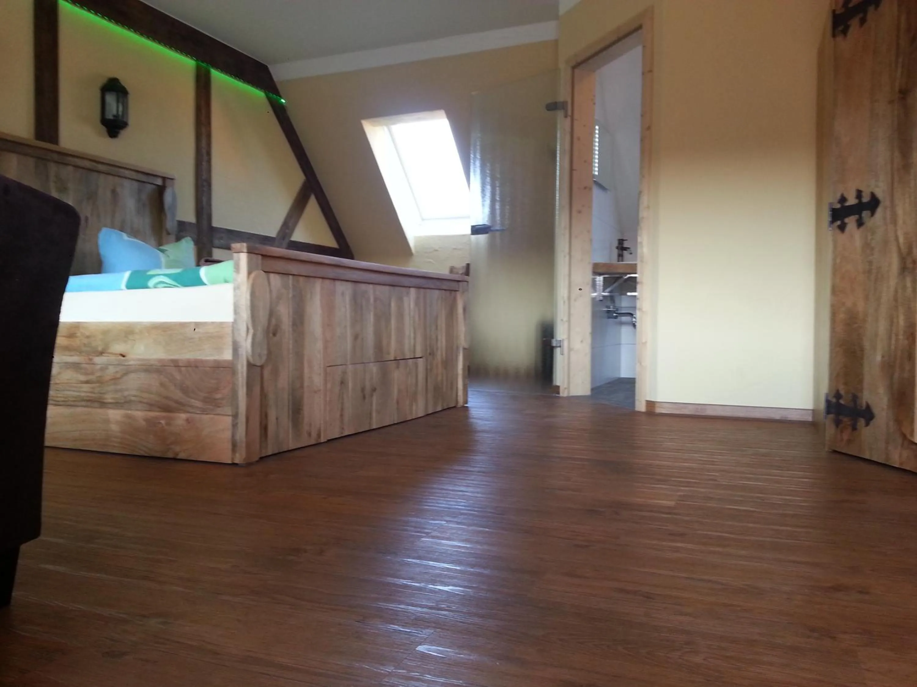 Photo of the whole room in Pension zum Holzpantoffelmacher