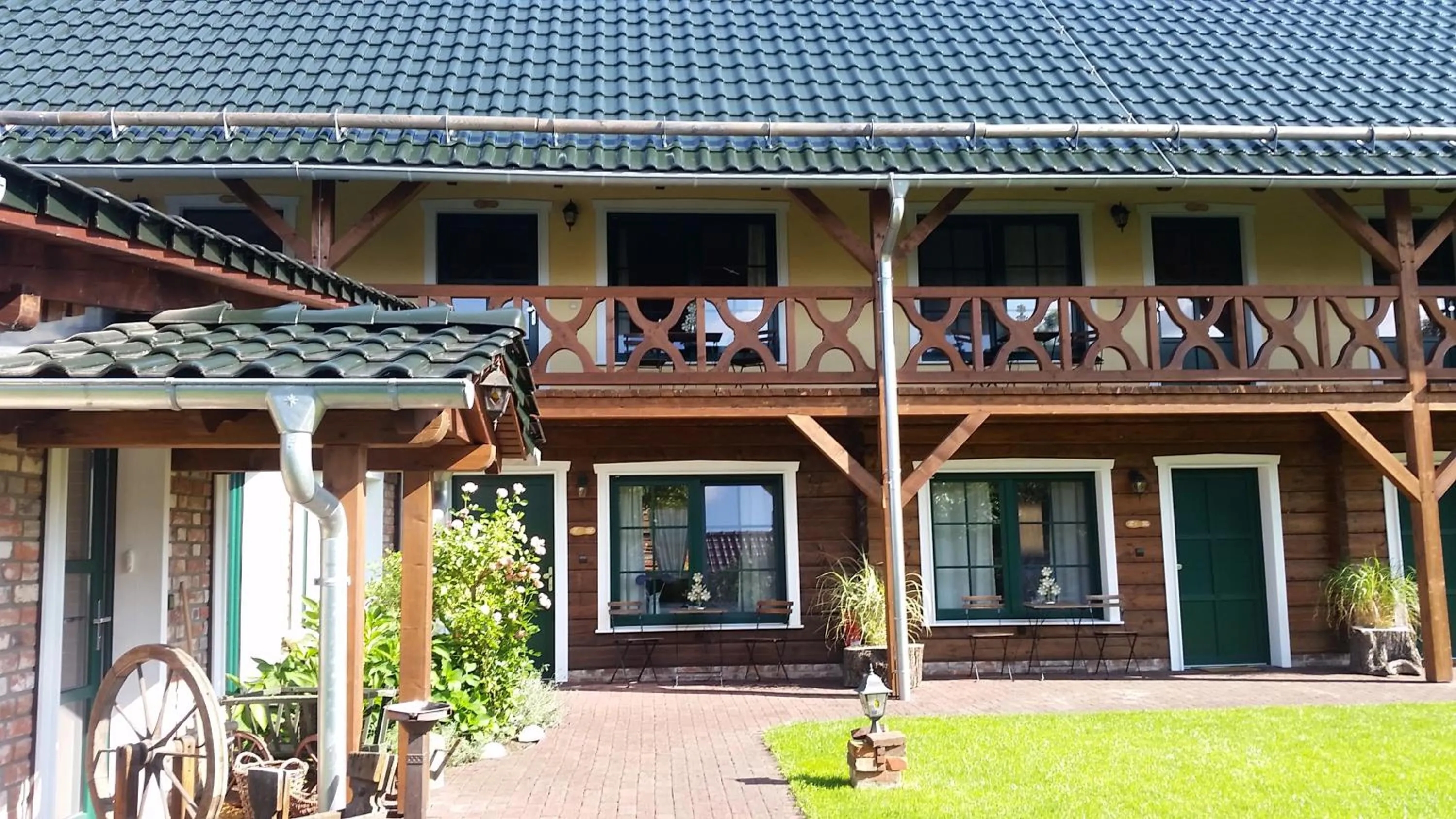 Facade/entrance in Pension zum Holzpantoffelmacher