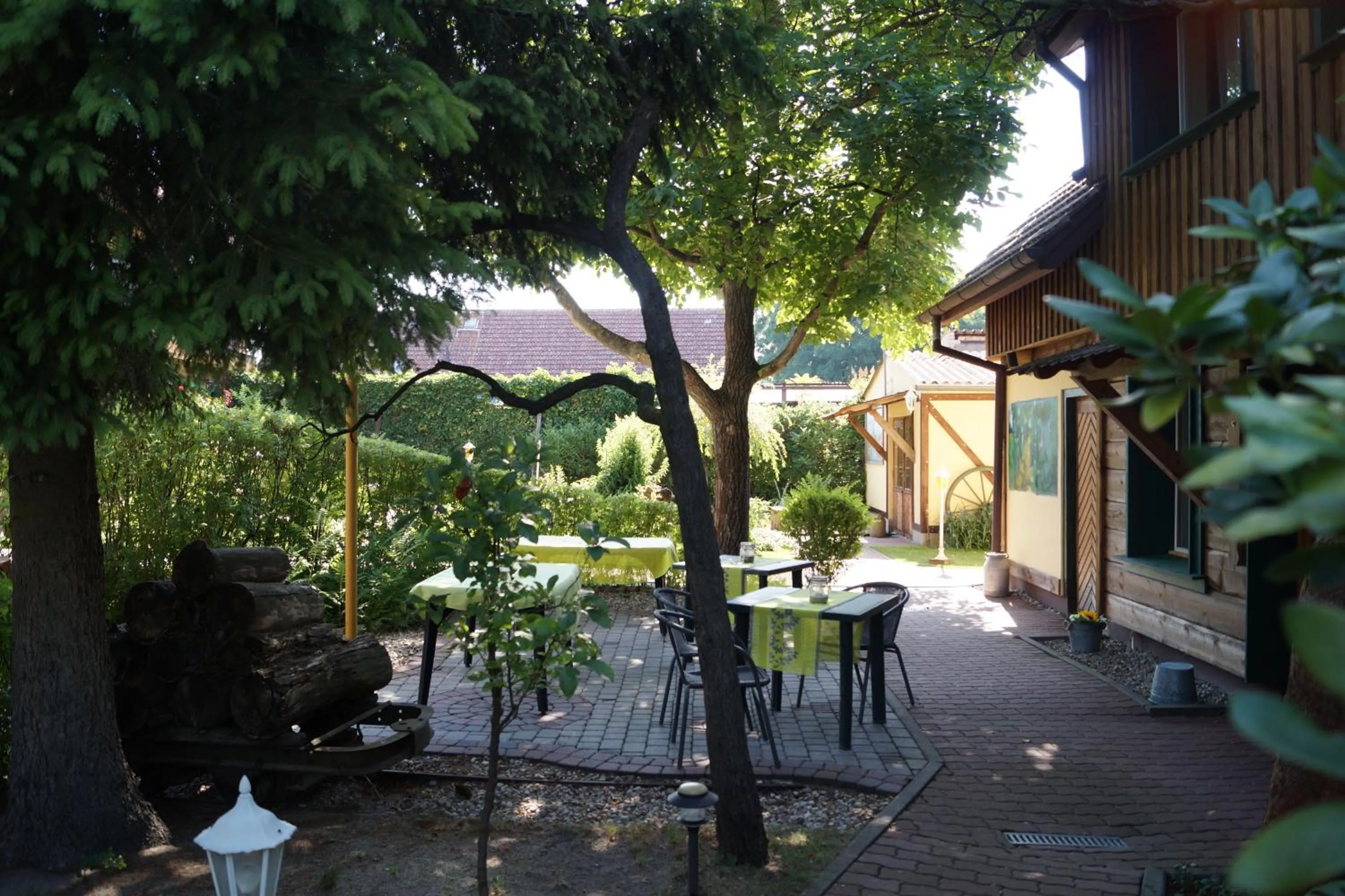 Patio in Pension zum Holzpantoffelmacher