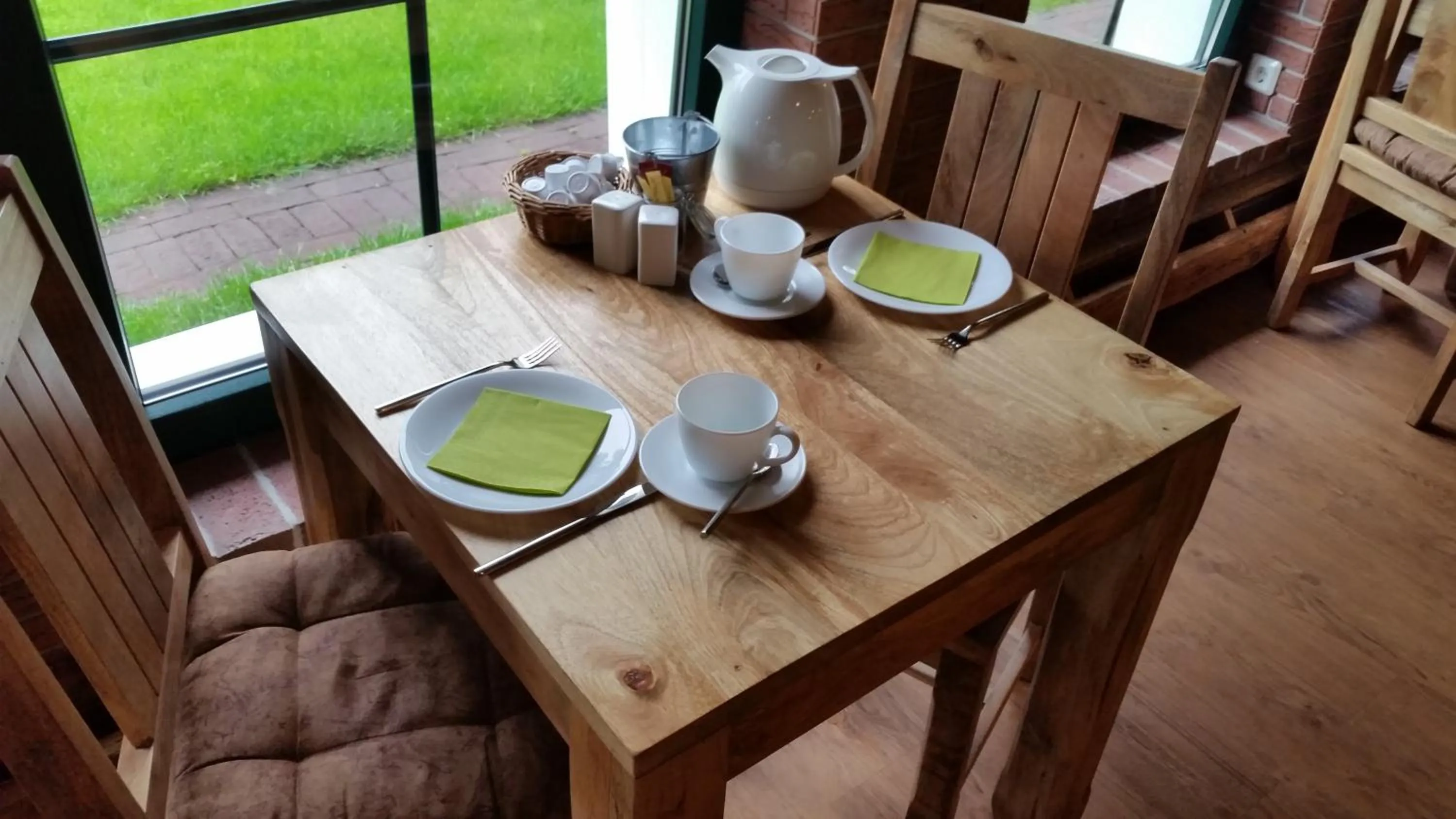 Dining area in Pension zum Holzpantoffelmacher