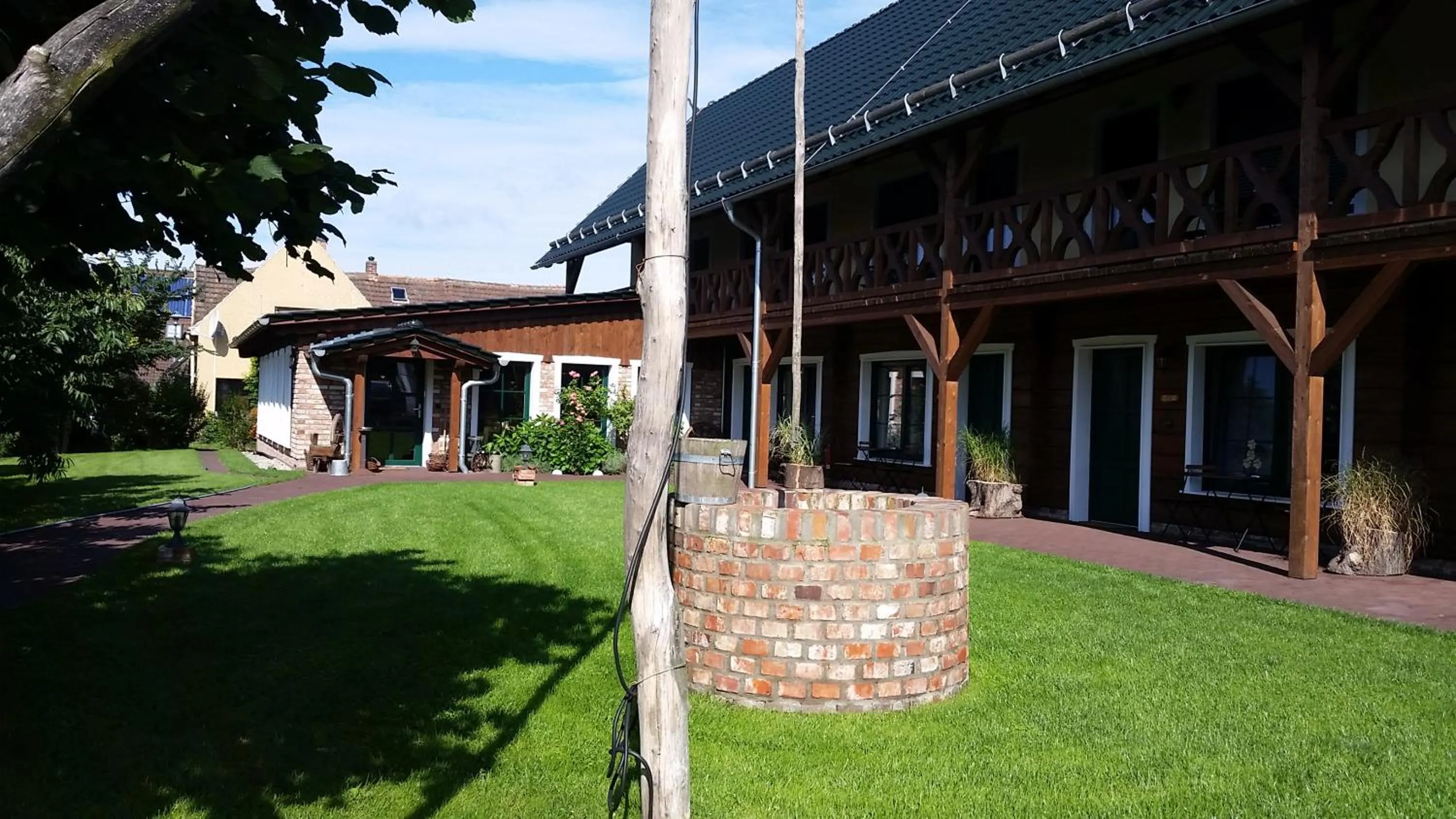Facade/entrance in Pension zum Holzpantoffelmacher
