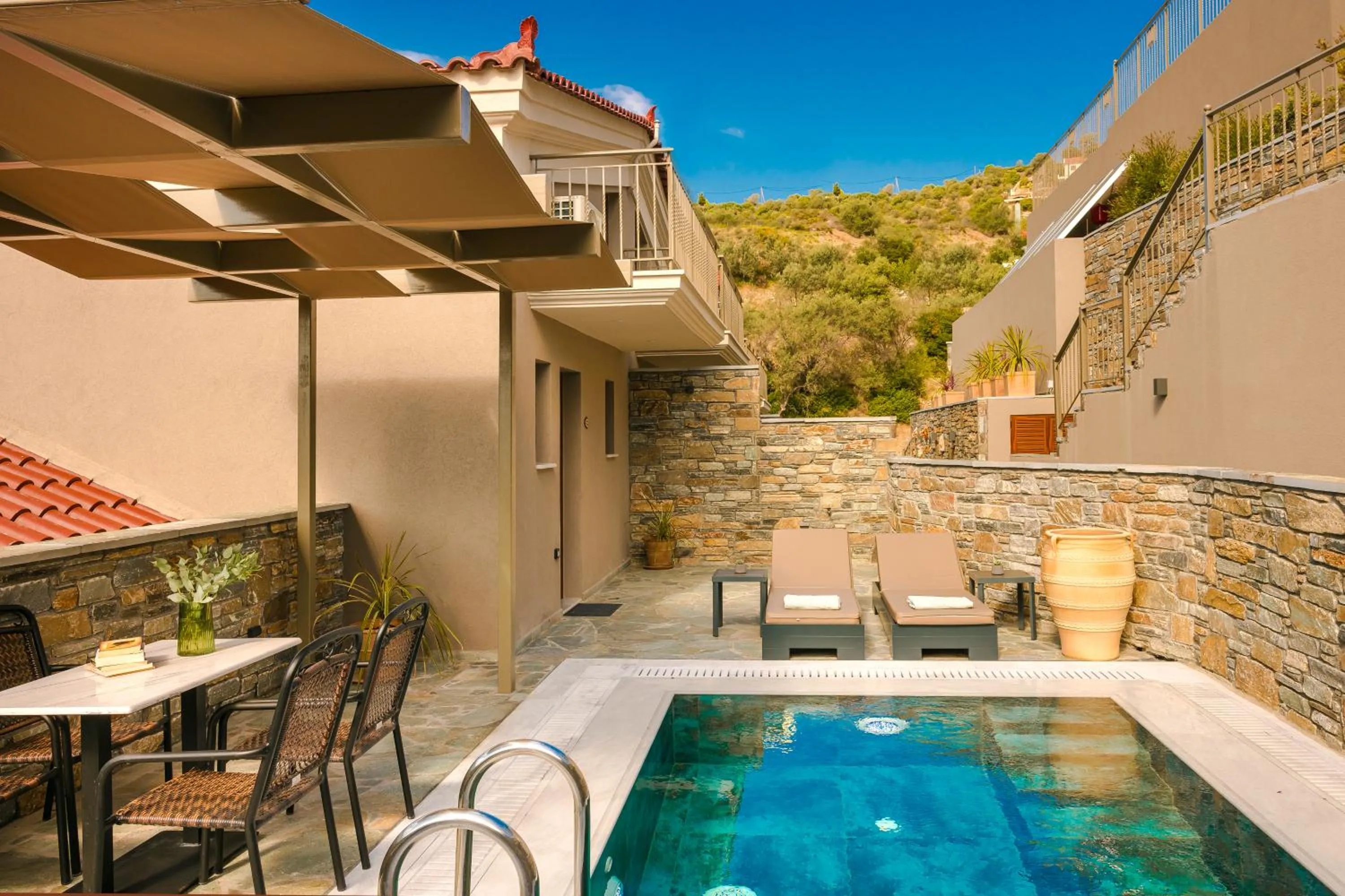 Paramithenio Village Beach Resort & Spa