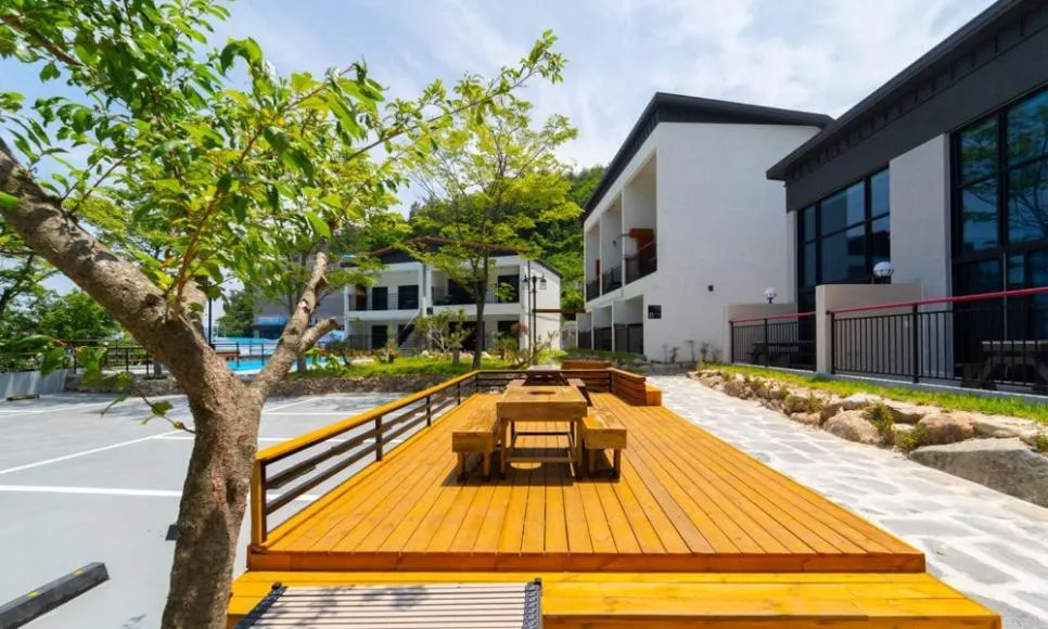 BBQ facilities in Seolli Resort Pension