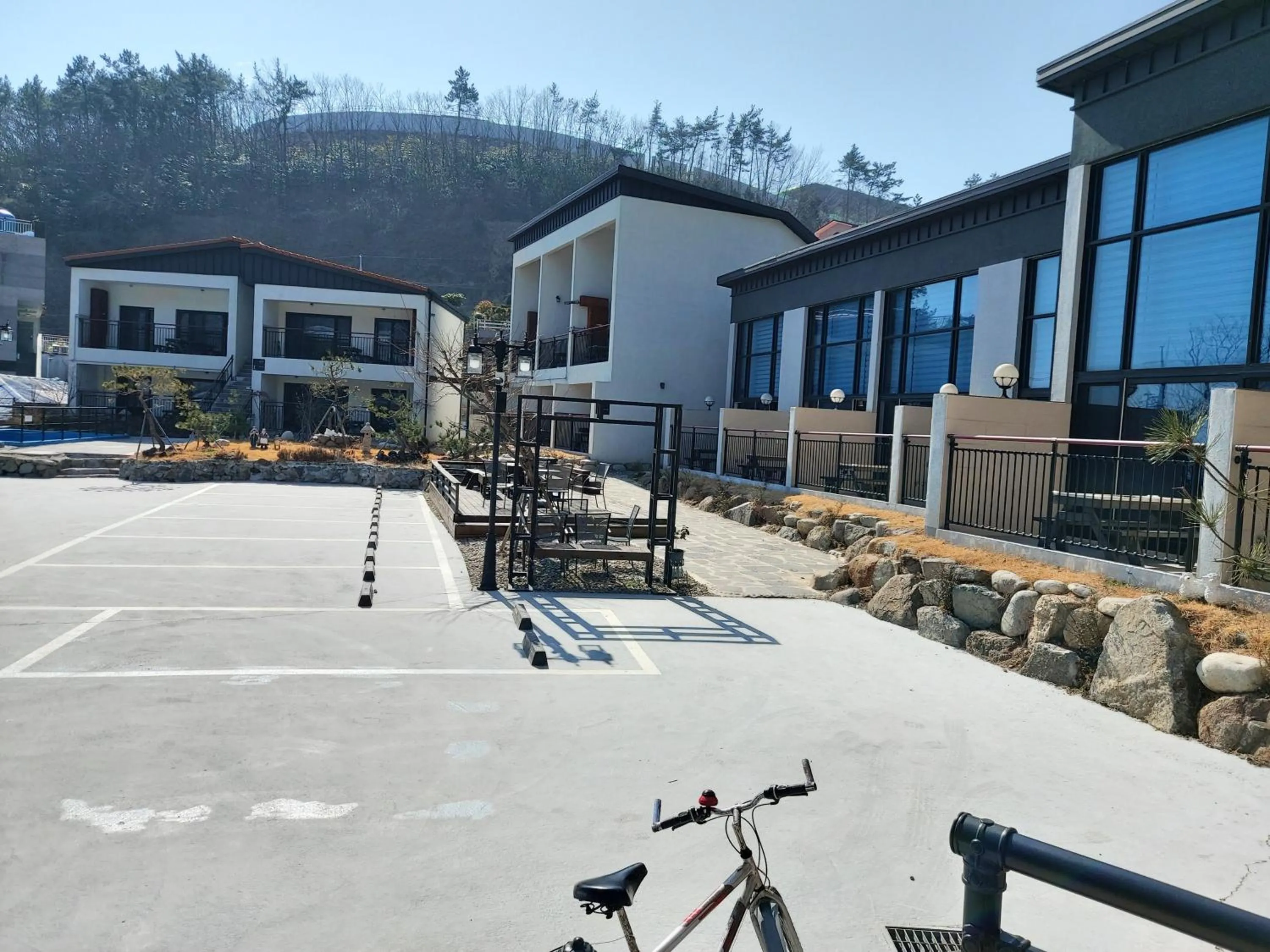 Day in Seolli Resort Pension