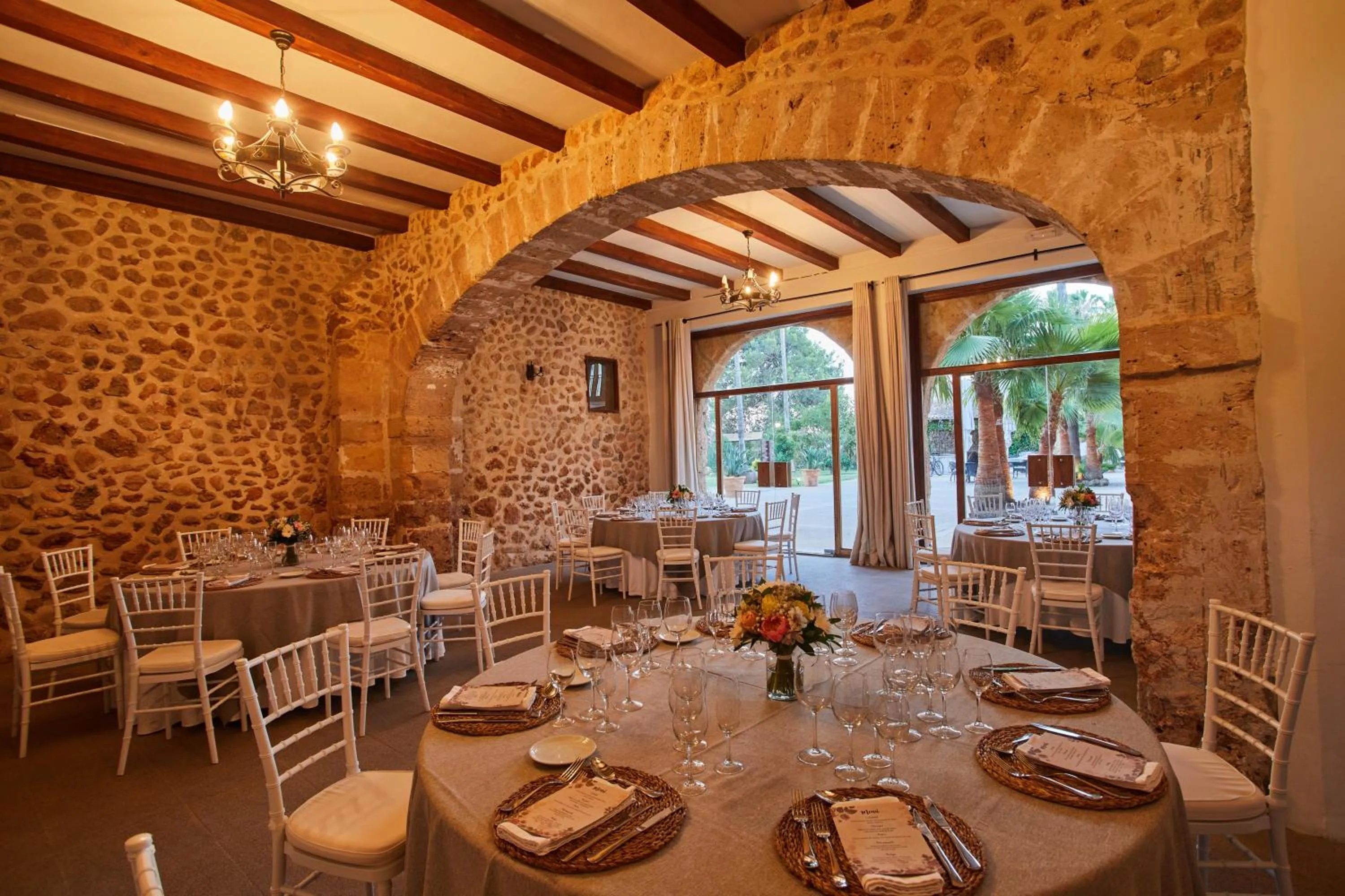 Nightclub / DJ in Virrey Finca Hotel