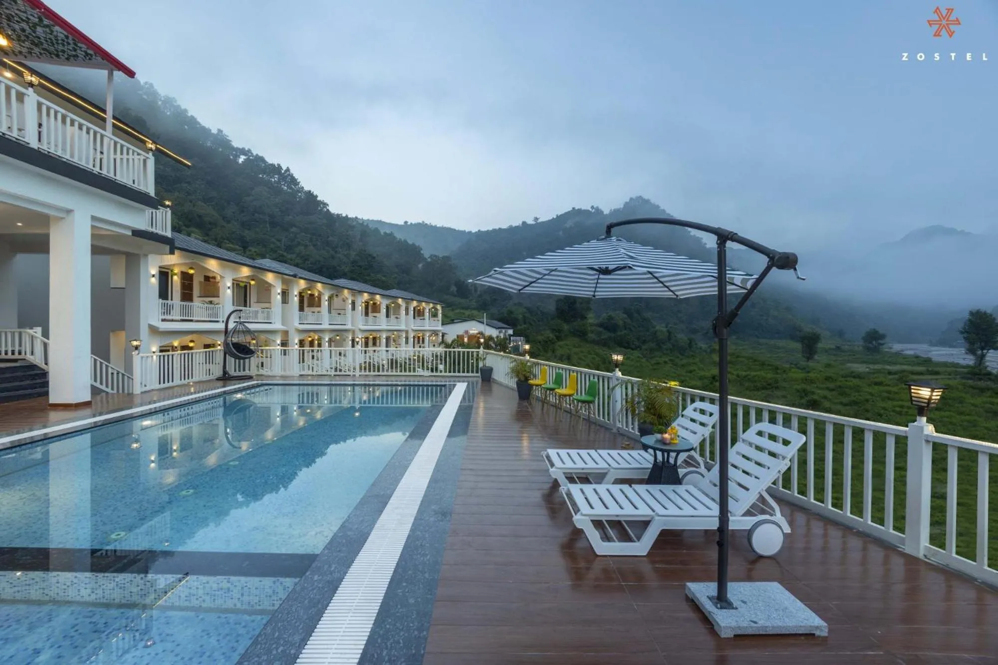 Swimming pool in Zostel Plus Rishikesh, Mohanchatti
