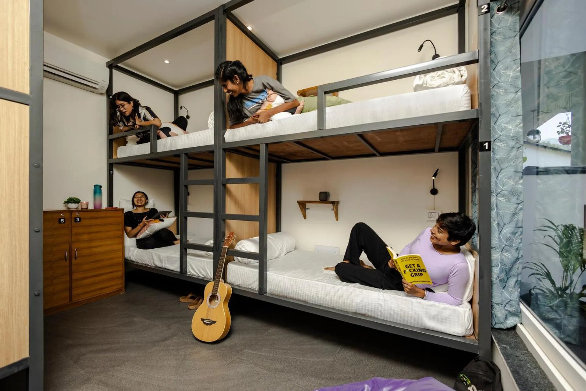 bunk bed in Zostel Plus Rishikesh, Mohanchatti