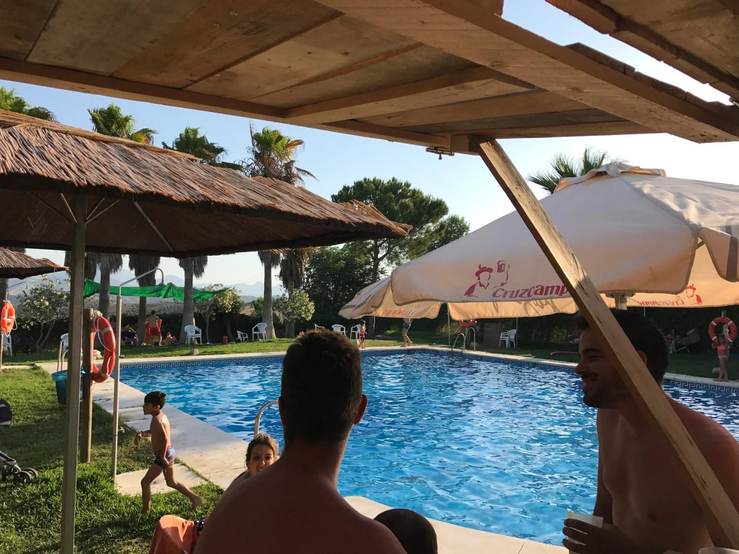 Swimming Pool in Hotel Meson Fuente del Pino