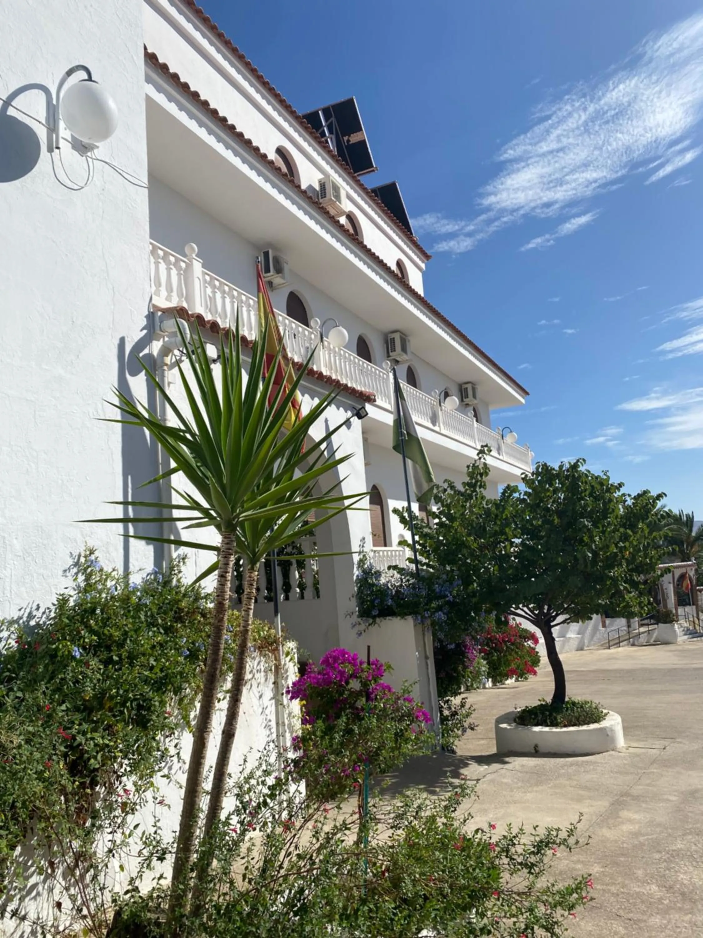 Property Building in Hotel Meson Fuente del Pino