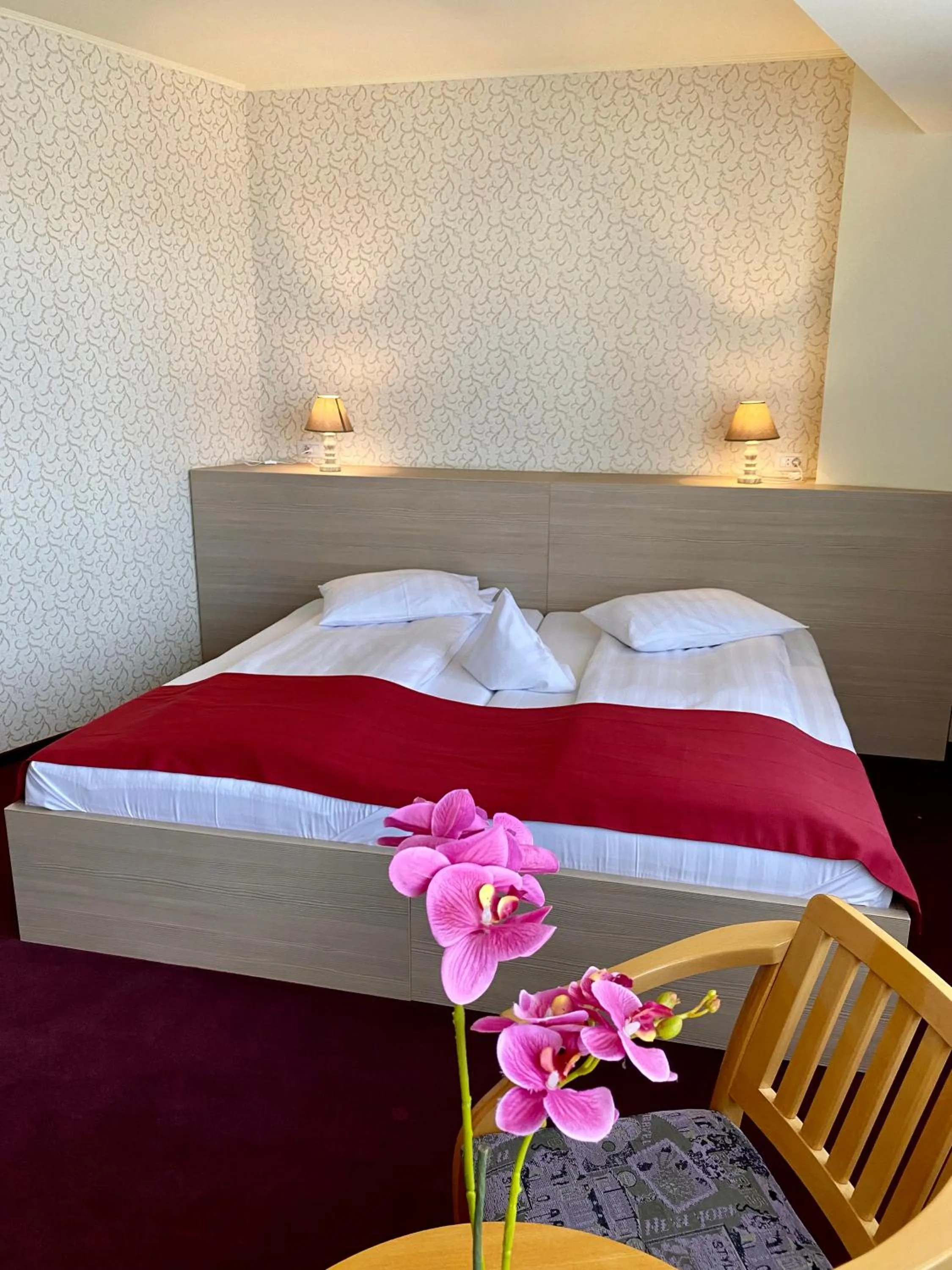 Photo of the whole room, Bed in Pensiunea Rix Rooms