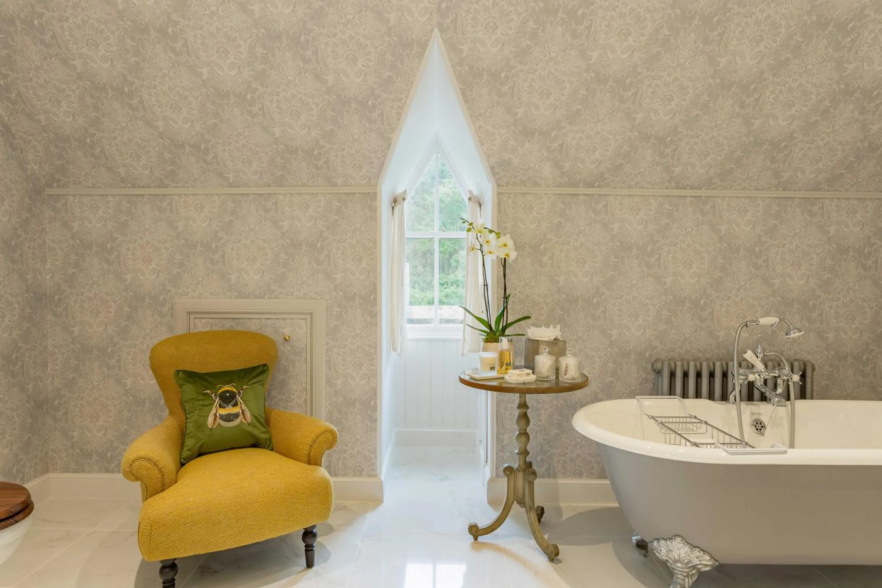 Bathroom in Glenapp Castle