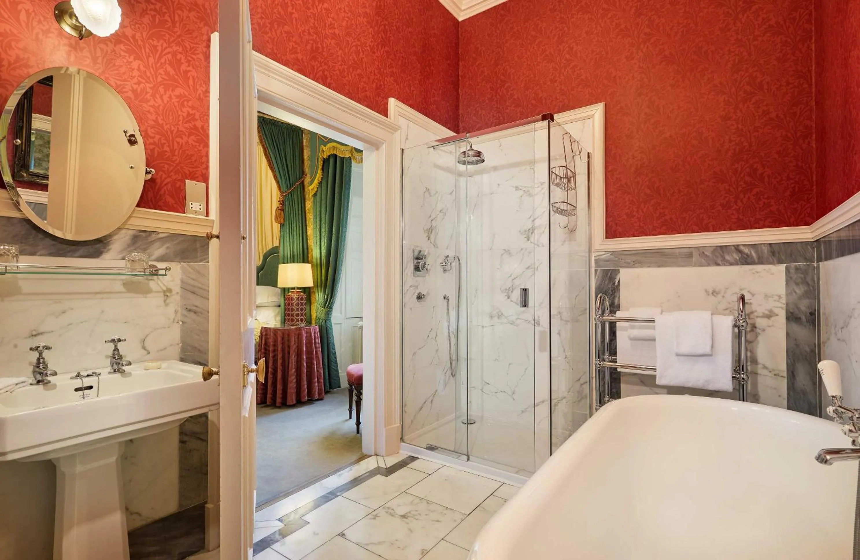 Bathroom in Glenapp Castle