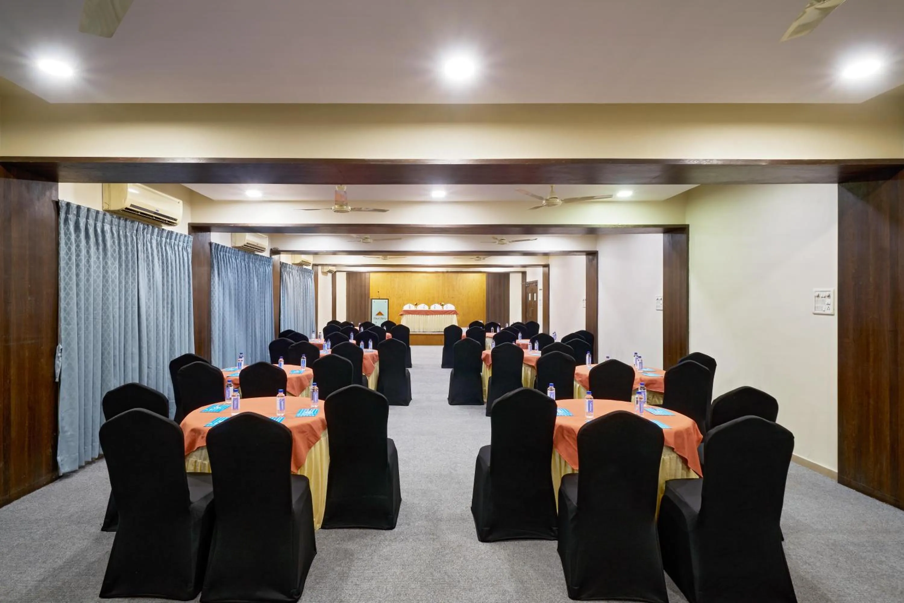 Meeting/conference room in Hotel Atria, Kolhapur