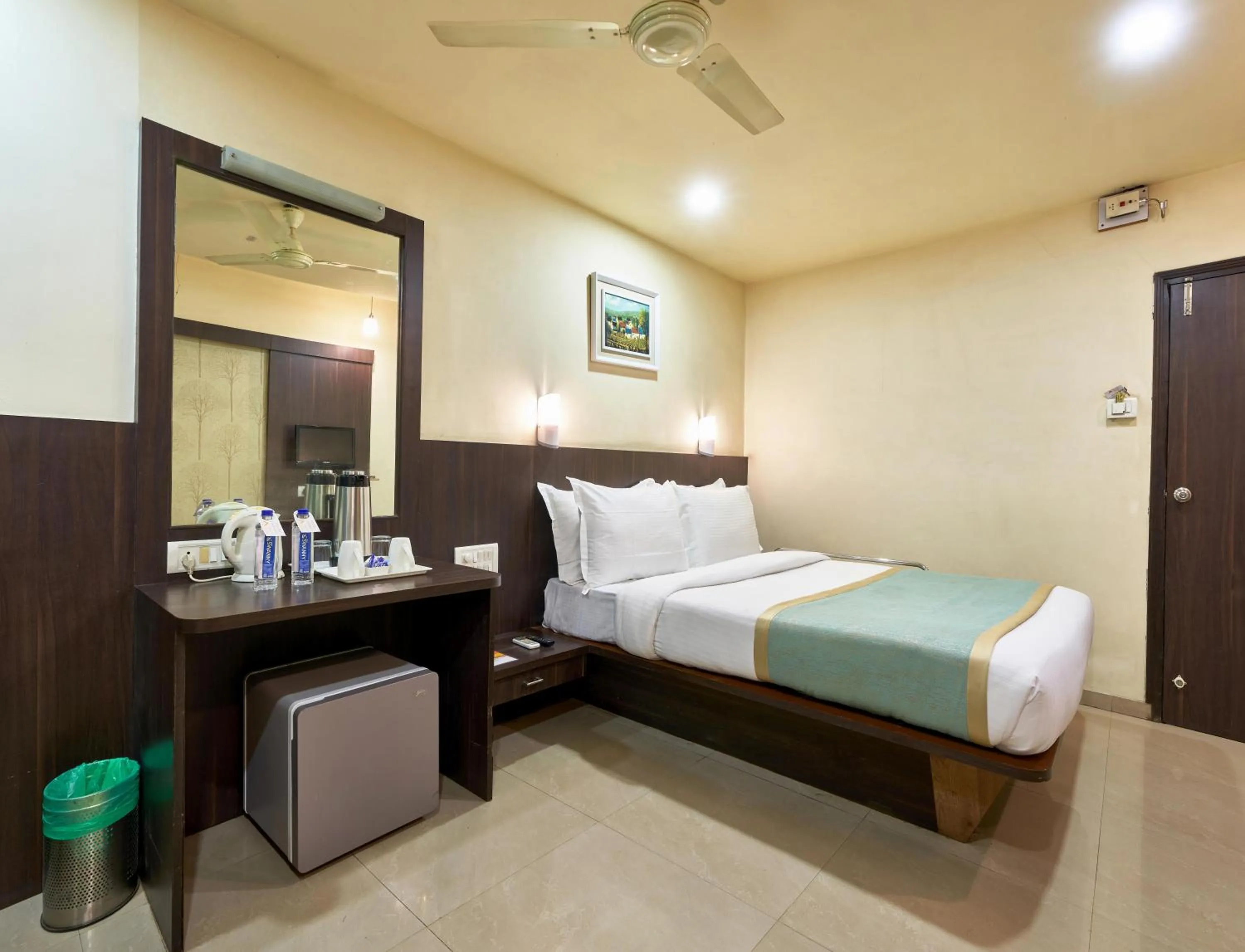 Bedroom, Bed in Hotel Atria, Kolhapur