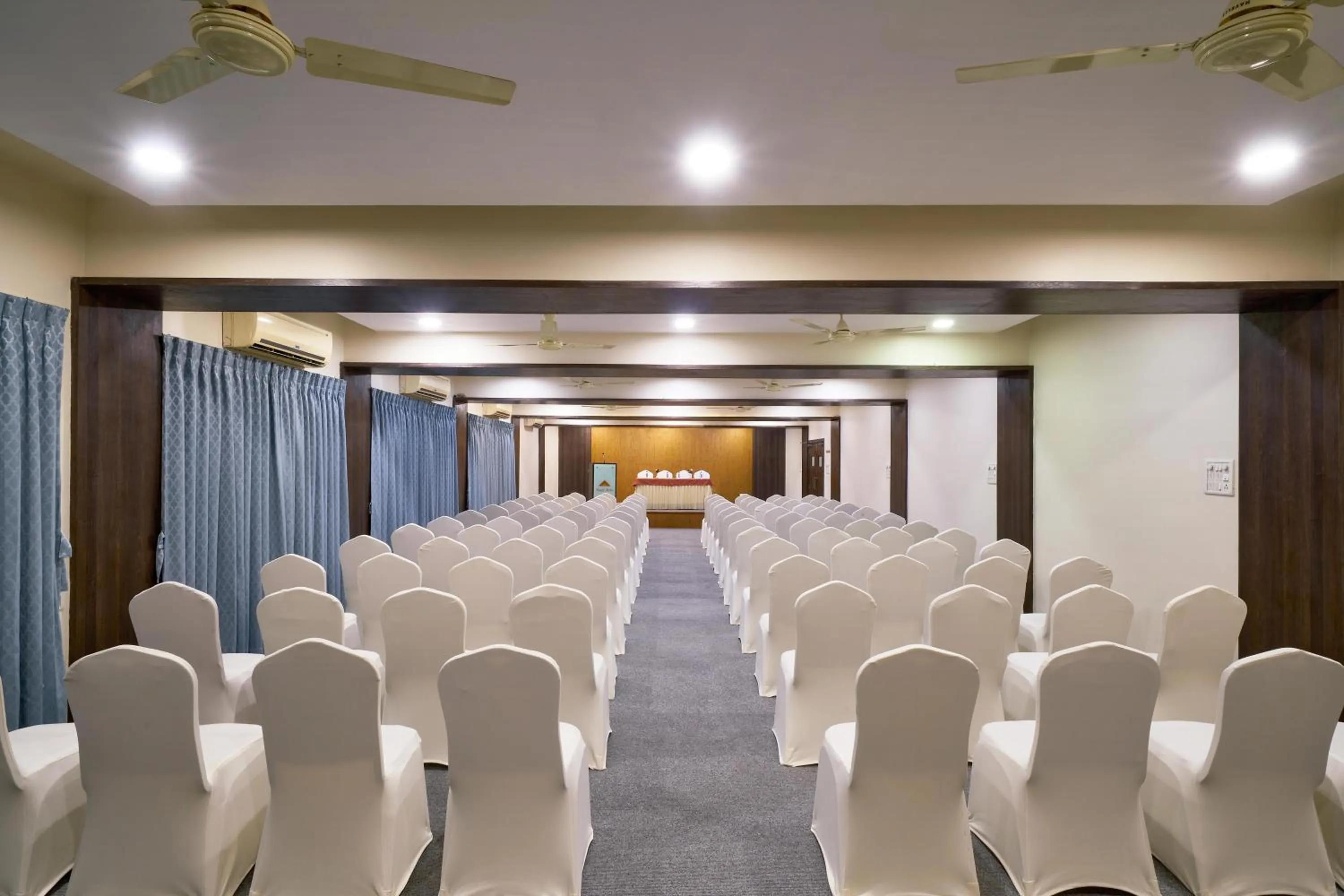 Banquet/Function facilities in Hotel Atria, Kolhapur