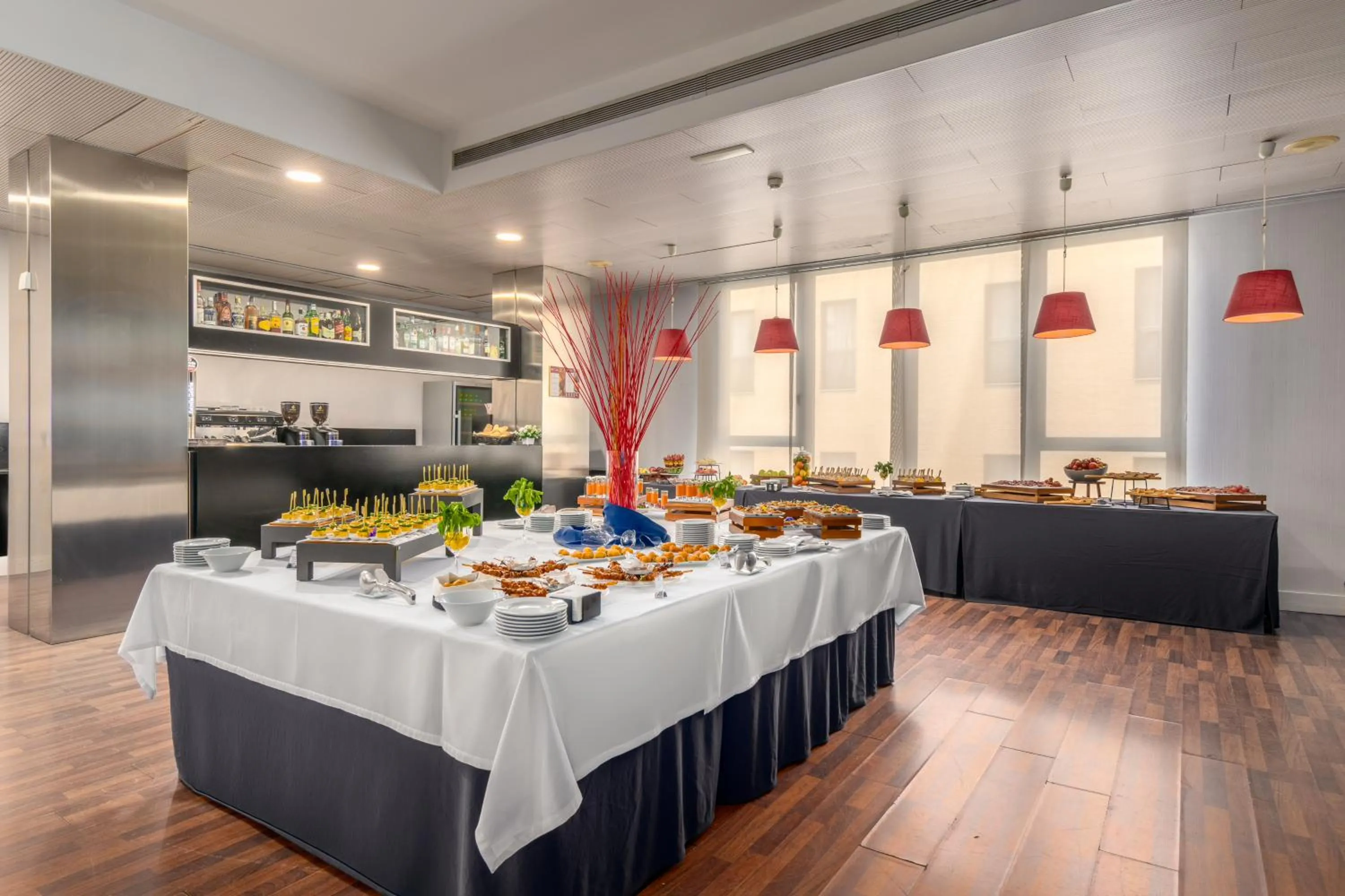 Restaurant/places to eat in Exe Tres Cantos