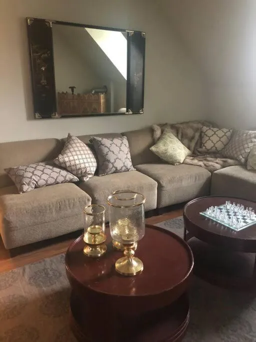 Redefined Alchemy - Bright, eclectic, pretty Apt 3E